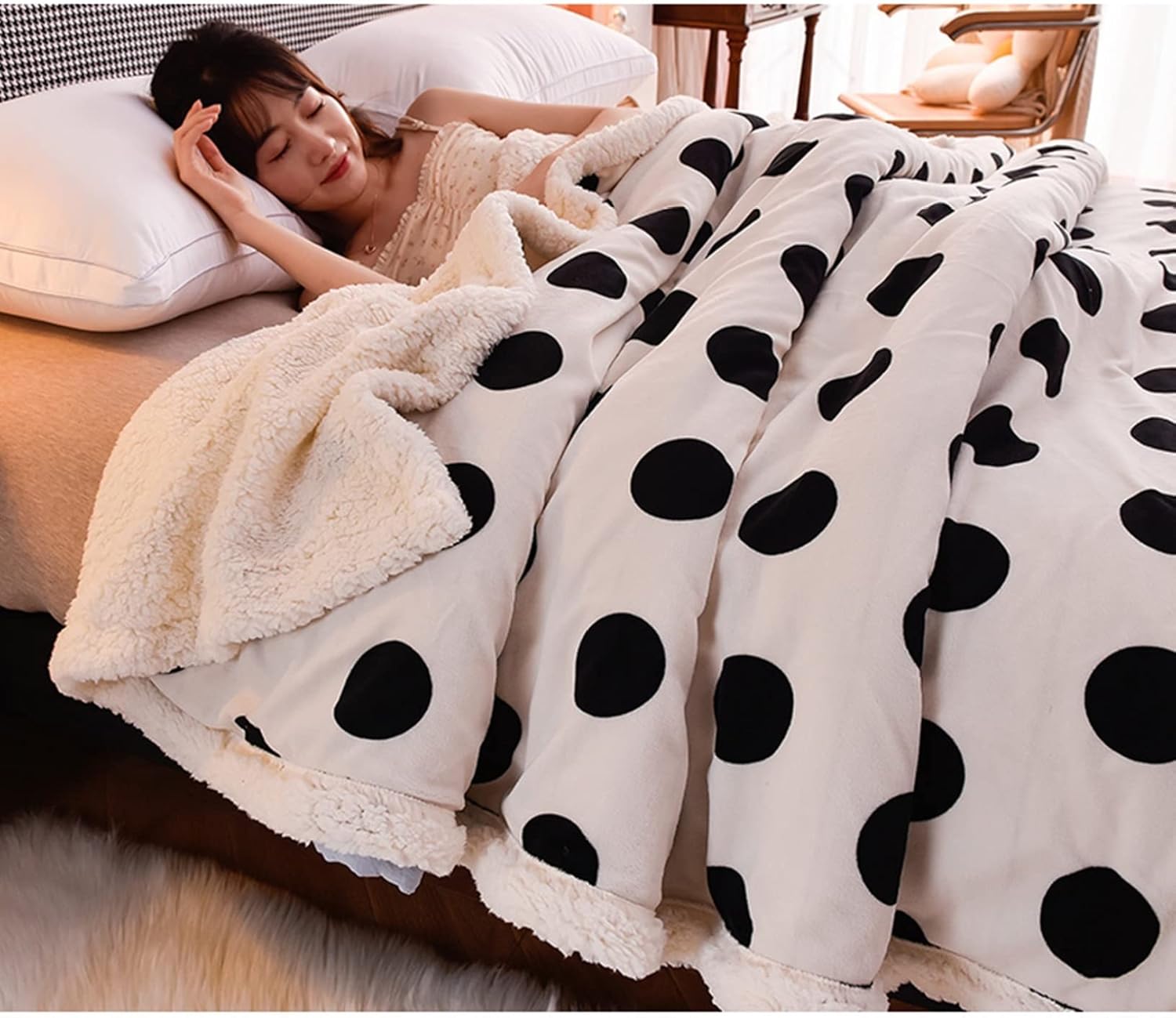 シープ調 ブランケット 毛布 花柄 キノコ柄 田園風 ひざ掛け 可愛い 秋冬用 ベビー用 静電防止 もふもふ 防寒保温 超極細繊維 吸湿発熱 クイーン ベットルーム 幼稚園 子供部屋 母の日 贈り物 Faz Co Zm シープ調 ブランケット 毛布 花柄 キノコ柄 田園風 ひざ掛け 可愛い 秋冬用 ベビー用 静電防止 もふもふ 防寒保温 超極細繊維 吸湿発熱 クイーン ベットルーム 幼稚園 子供部屋 母の日 贈り物 Faz Co Zm