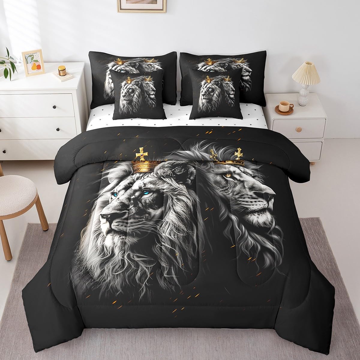 Couette lion sauvage et détails paillettes pour lit chic gris et noir