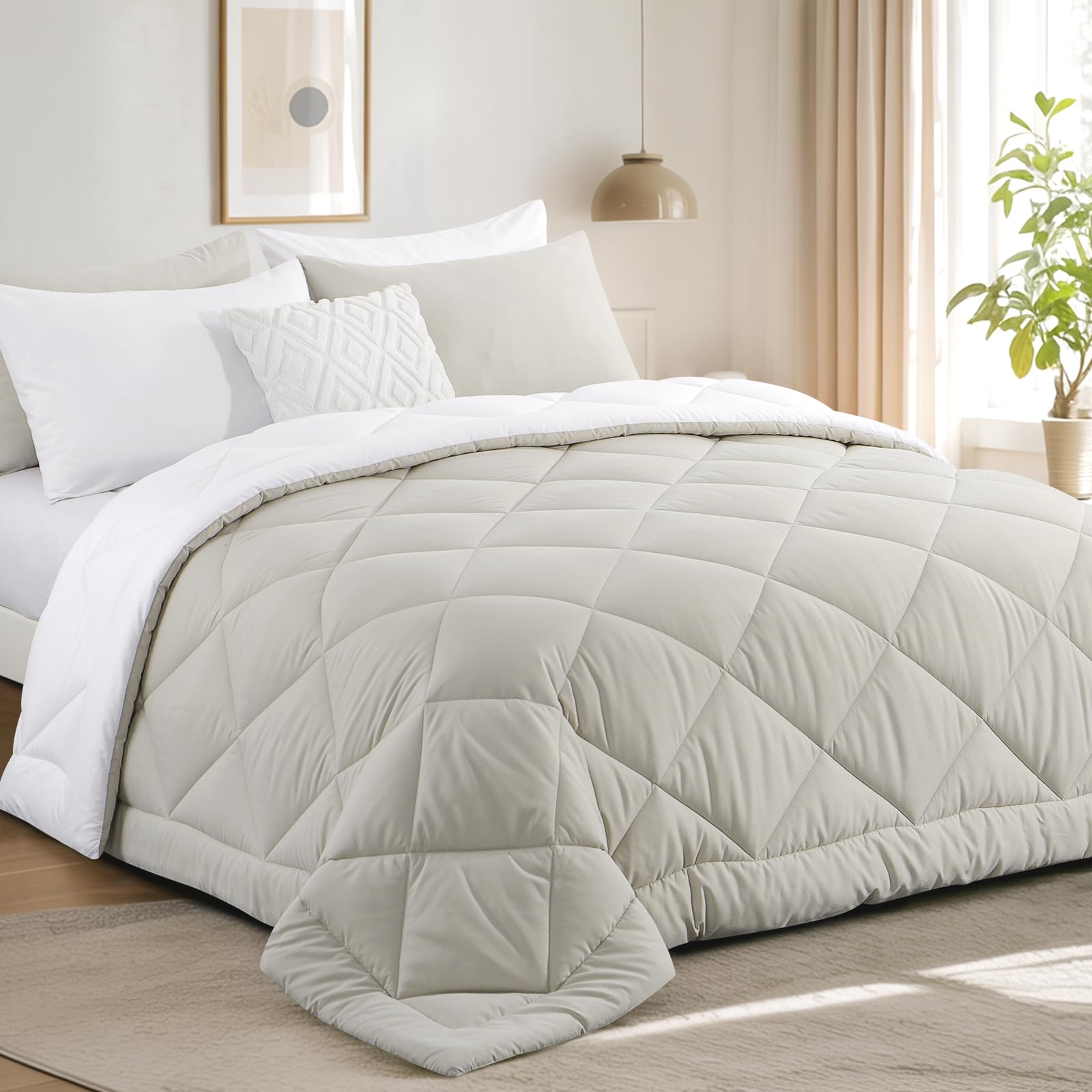 RUIKASI Coverless Duvet Double 10.5 Tog - Reversible Comforter with 2 Pillowcases, 200x200cm Quilt Lightweight and Warm All Season, Beige and White