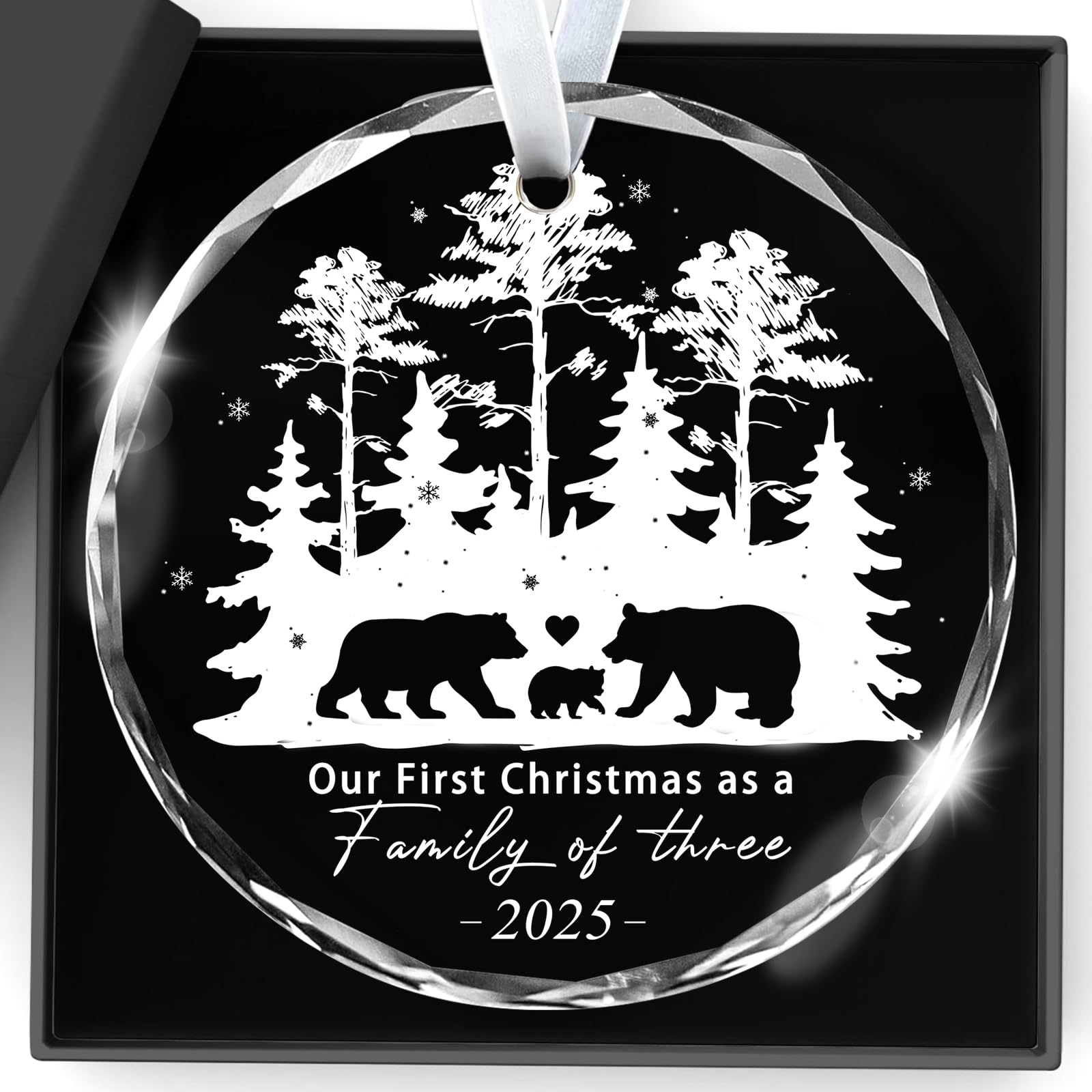 Qylazune Women's Snow Bear Christmas Decorations Gifts Personalised Crystals Our First Christmas As A Family Of Three Ornament 2025 New Parents Tree Decoration For Babys First Xmas,For Family, Gifts Baubles