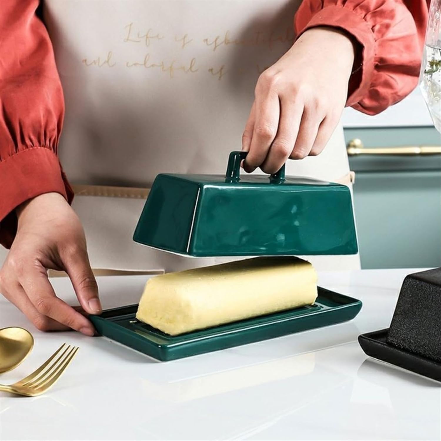 Butter Container Simple Cheese Butter Dish with lid Snack Plate Ceramic Butter Container Household Cheese Butter Box Tableware for All Types of Butter (Color : A)