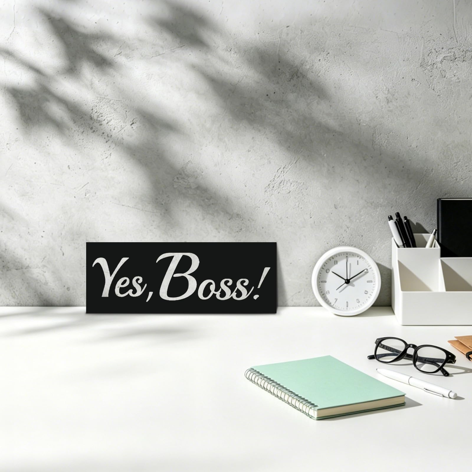 Letrero de pared de metal divertido con texto en inglés «Yes Boss», placa