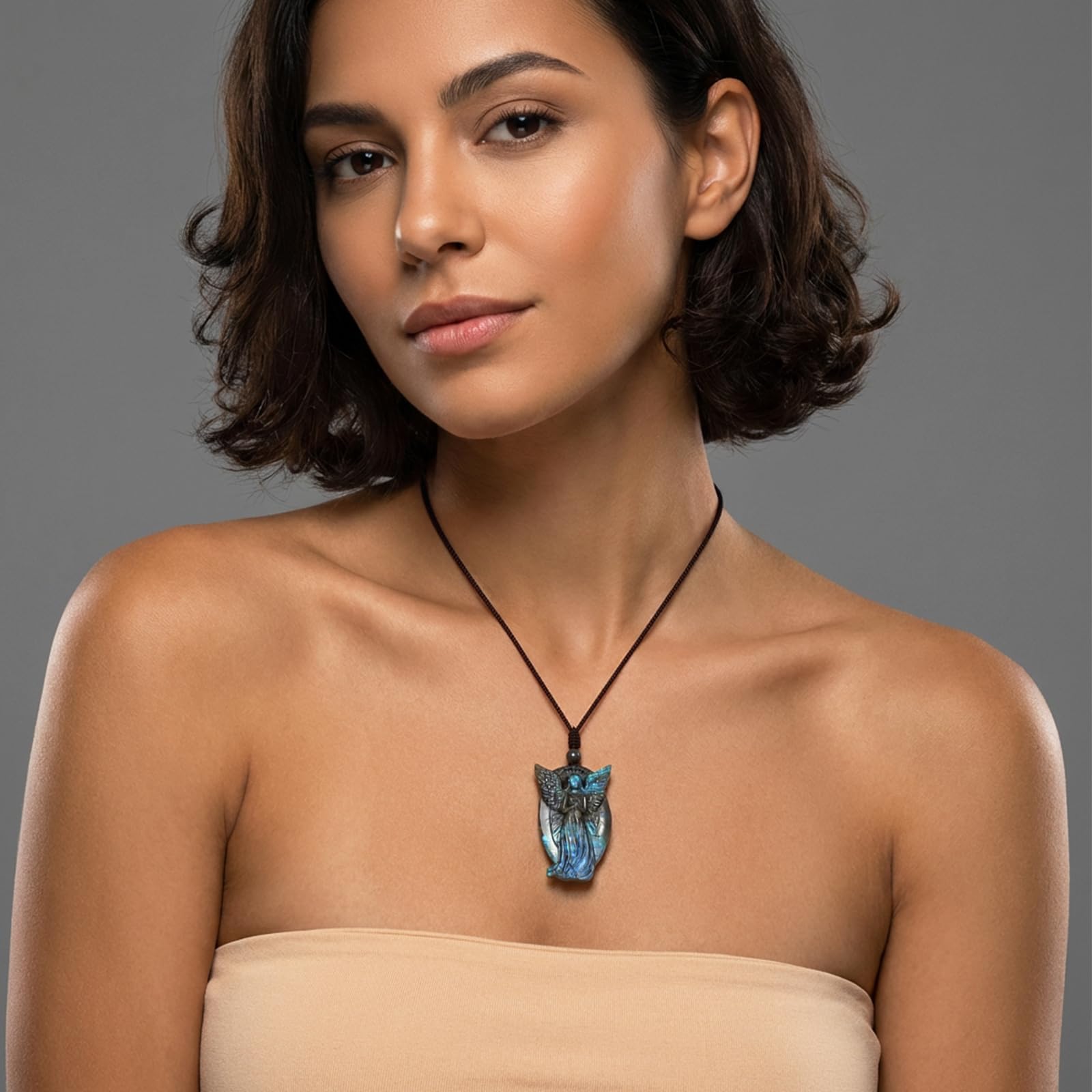 TUMBEELLUWA Collana con ciondolo in labradorite naturale, unisex, realizzata a mano, amuleto, con cordino regolabile, pietra di cristallo di labradorite, pietra di cristallo labradorite