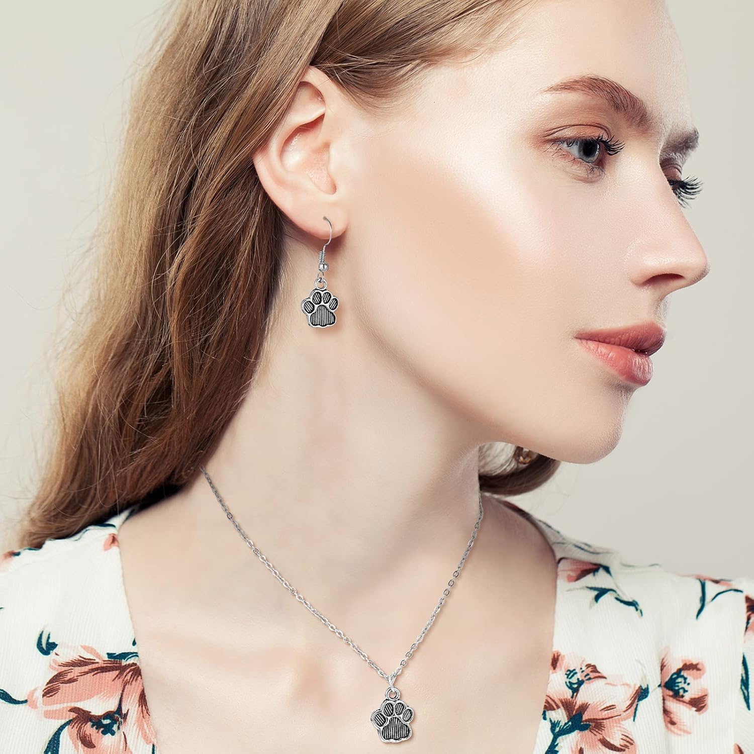 Junkin 120 Pieces Dog Paw Print Charms Animal Footprint Pendants 15x12 mm Metal Puppy Prints Charms for Jewelry Making DIY Necklace Bracelet(Ancient Silver) - Image 5