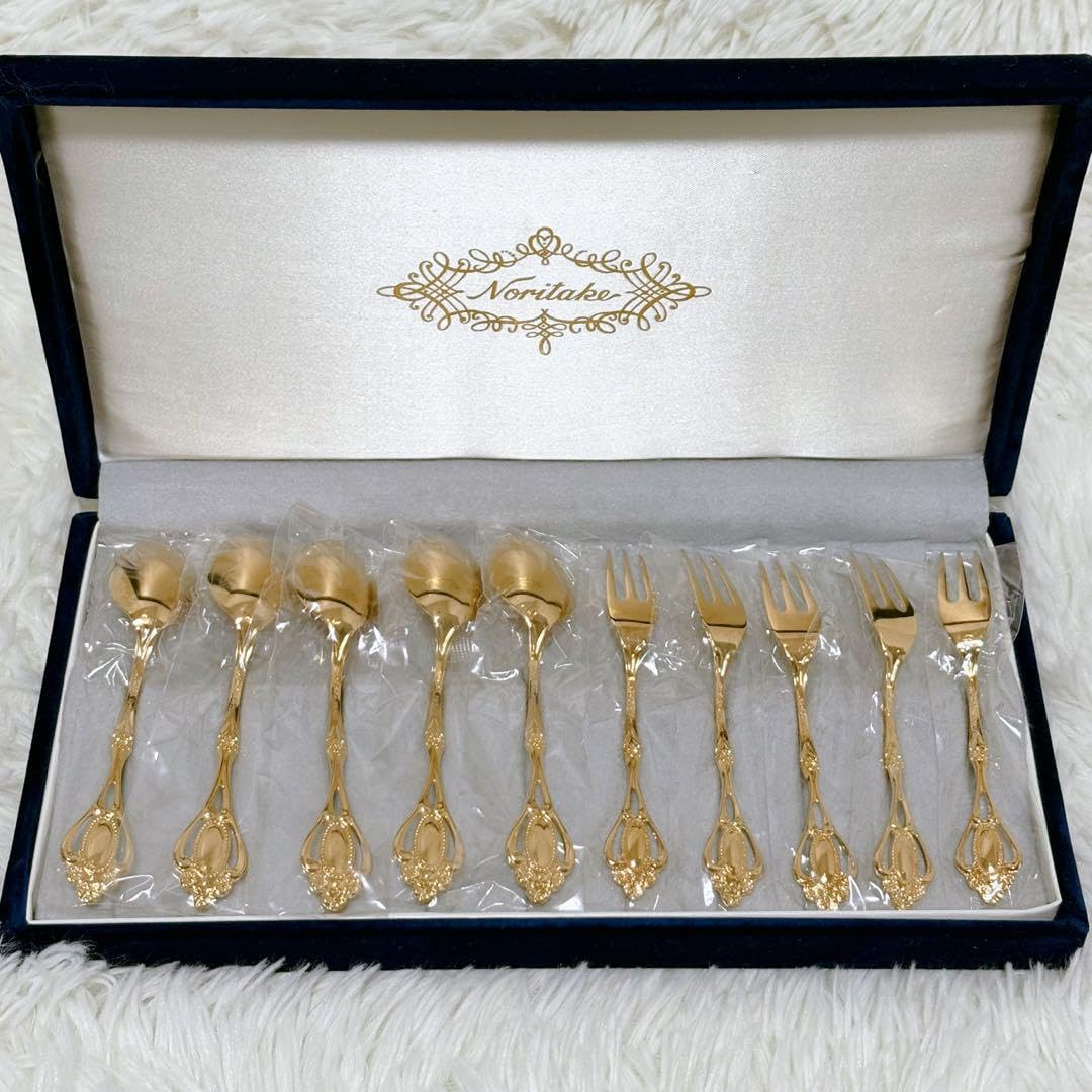 【新品】MIKIMOTO スプーン＆フォーク（楽器モチーフ・小粒真珠） img62790060.jpg
