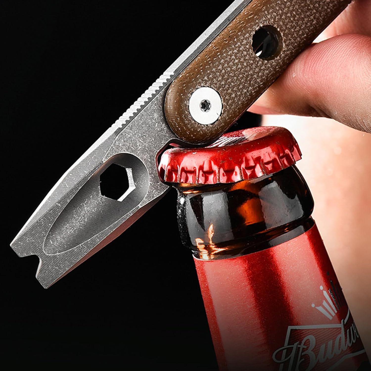 EDC Pry Bar Multi Tool Titanium with Pocket Clip Multi Functions Bottle Opener Wrench Nail Puller 4.72“