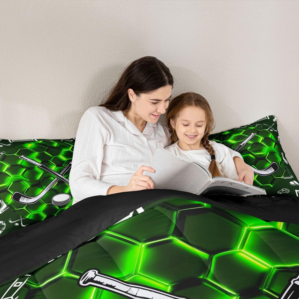 Boys Black White Green Neon Bedding Set Queen Size Sports Ice Hockey Comforter Set For Teen Men Kids Geometric Honeycomb Duvet Insert Winter Hockey Quilt Set Hexagonal Beehive Decor,2 Pillow Cases