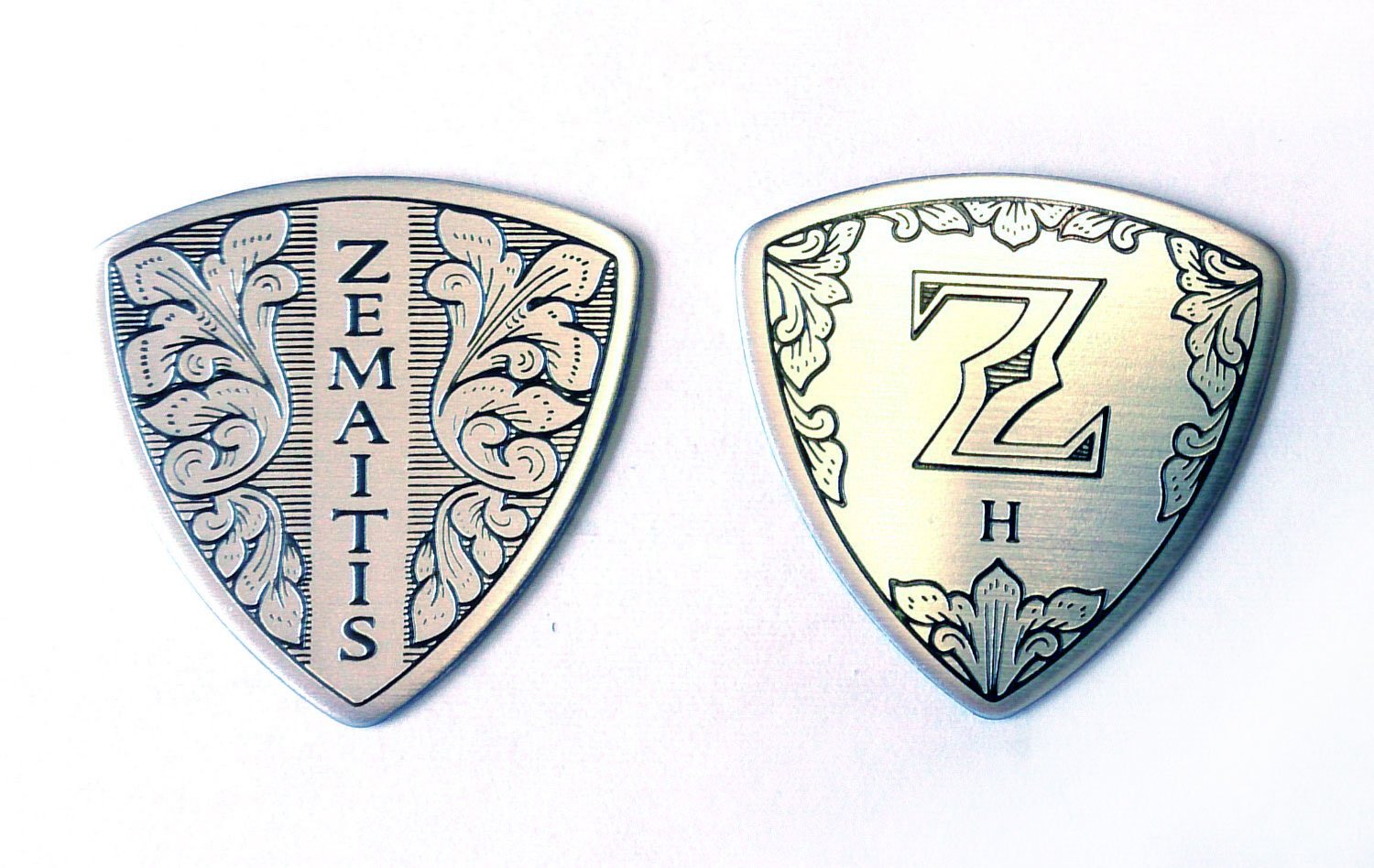 Amazon.co.jp: Zemaitis ゼマイティス ギターピック 20枚セット