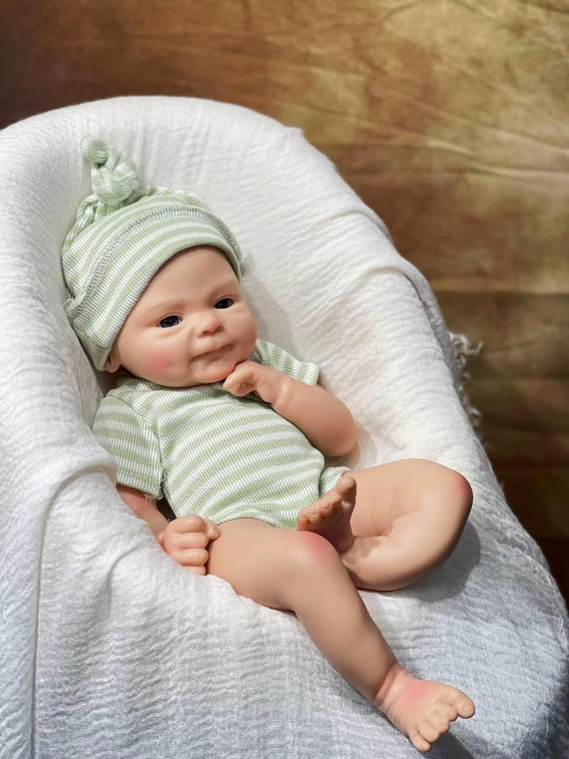 Reborn Baby Dolls 16 Inch 4.4Lbs Soft Touch Platinum Silicone Full Body Realistic Newborn Baby Girl That Look Real Babies Open Eyes