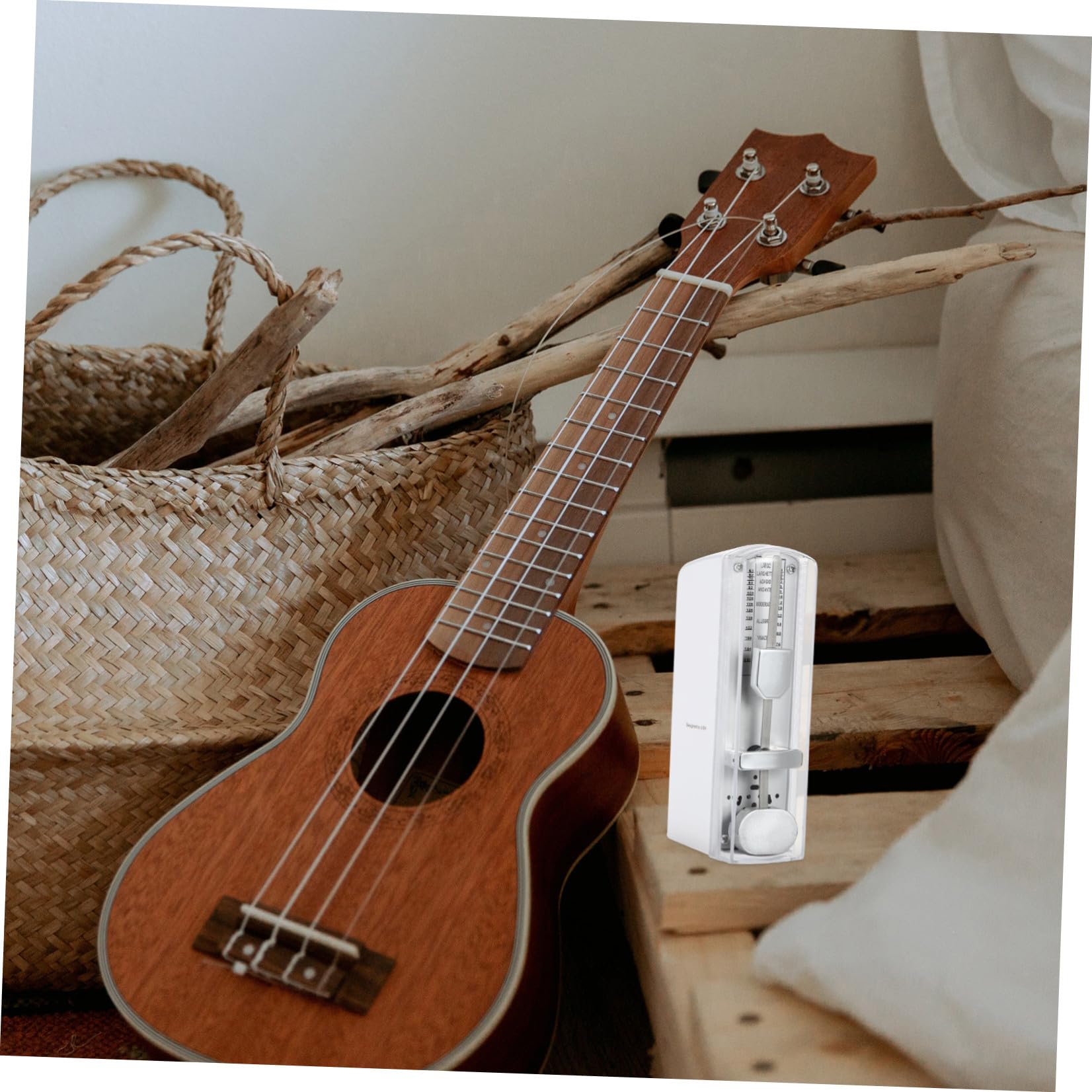 Metrónomo Mecánico Portátil Blanco para Instrumentos Musicales | Metal y Abs, Operación Simple, Fácil de Llevar y Guardar, para Principiantes, Uso Zíter y Violín