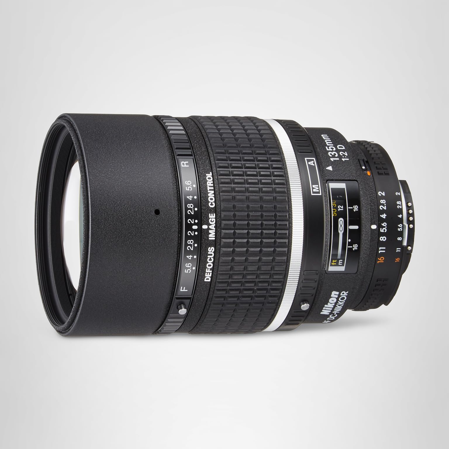 Amazon | Nikon 単焦点レンズ Ai AF DC Nikkor 135mm f/2D フルサイズ