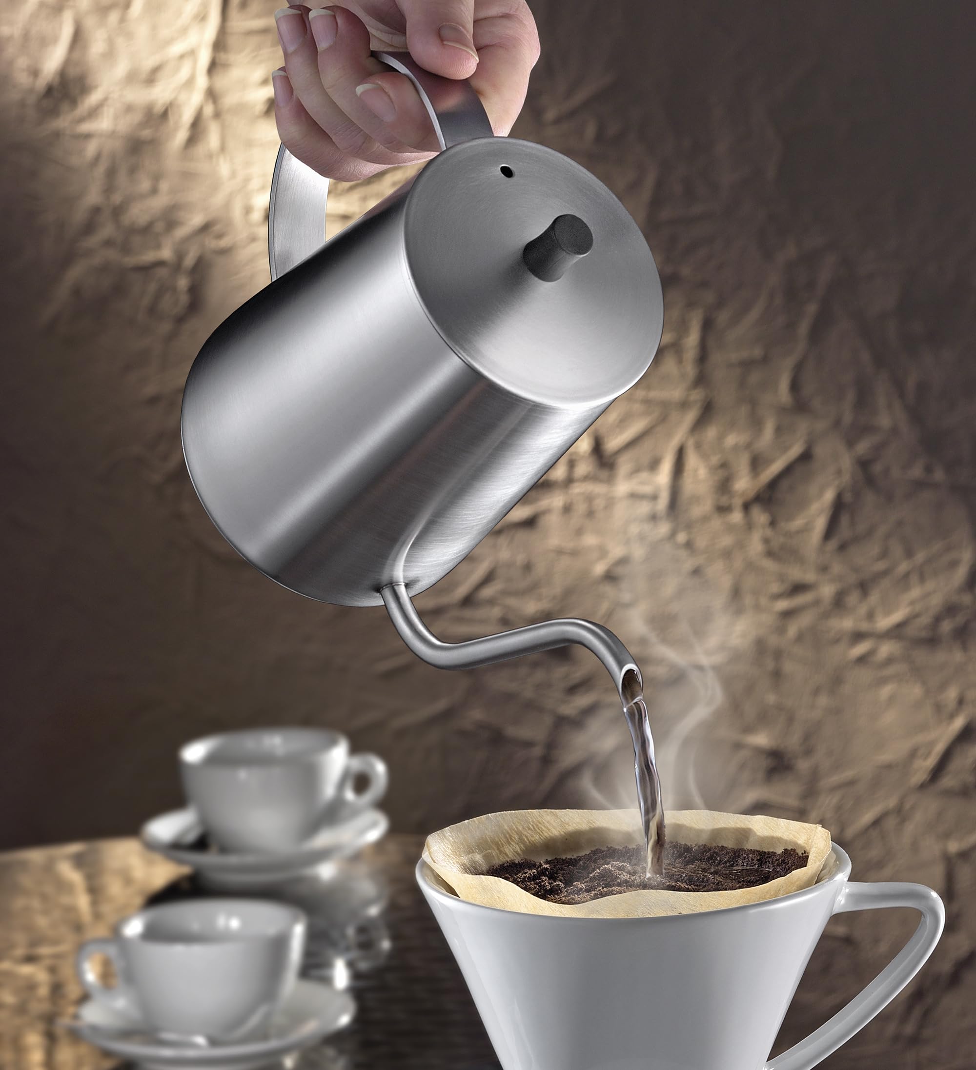 cilio Handbrüh-Wasserkessel ADRIA, Schwanenhals, Induktionsgeeignet | Gooseneck-Kanne, für Kaffee und Tee, präziser Wasserstrahl, Kapselboden Ø 9 cm, max. Kochfüllmenge 650 ml