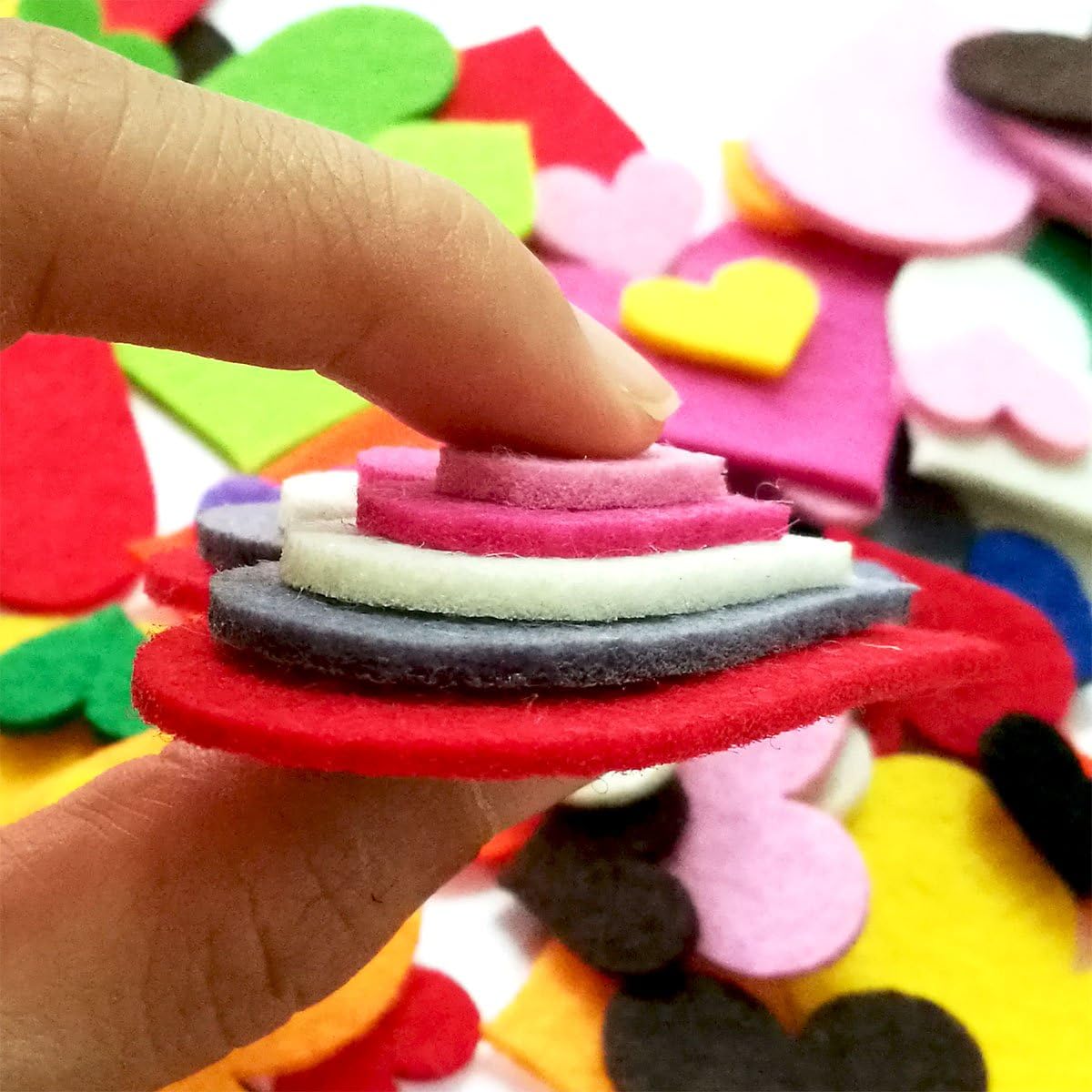 Summer-Ray 1 Ounce Mixed Lasercut Felt Hearts Assorted Colors and Sizes