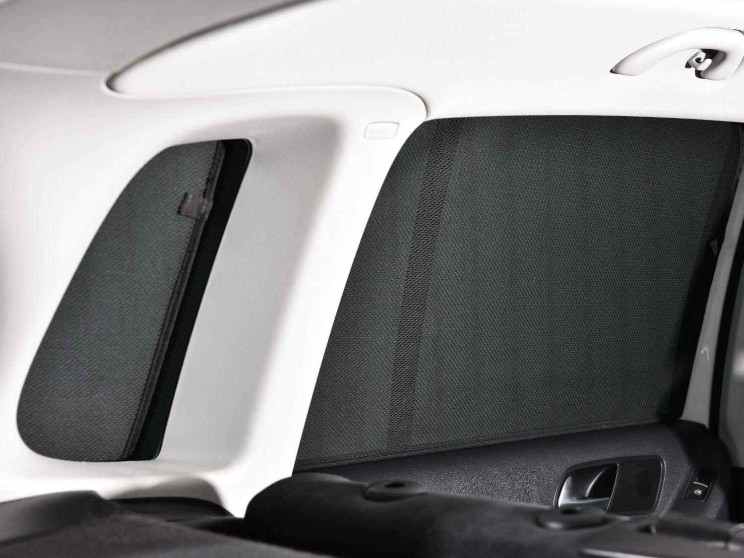 Fahrzeugspezifische Sonnenschutz Blenden passend für VW Tiguan ab 4/2016-1/2024 (außer Allspace) Komplett-Set AZ17002931