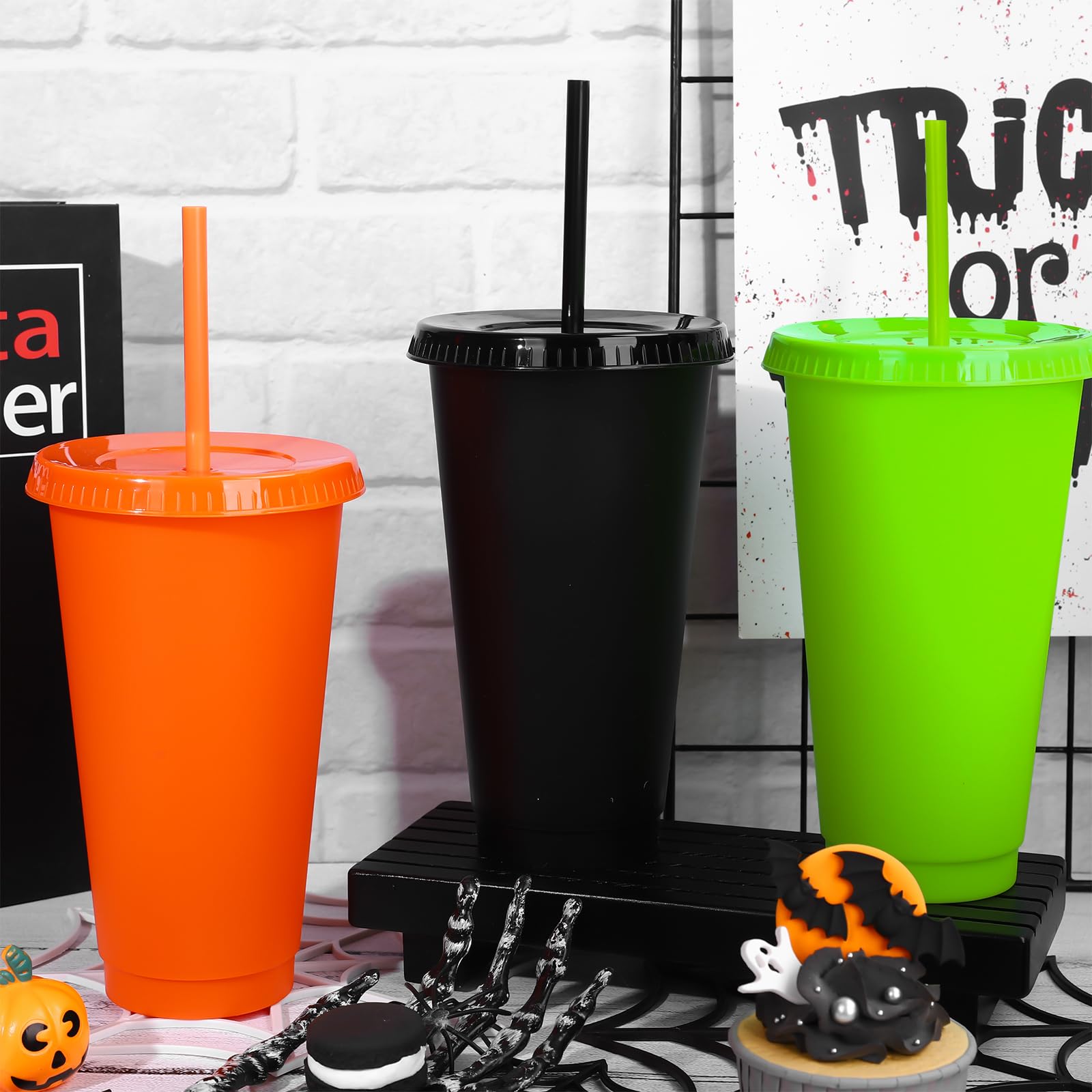 Whaline 12 bicchieri di plastica per Halloween, con coperchio, cannucce riutilizzabili, 3 colori, per caffè, bevande, bevande, feste, 680,4 g