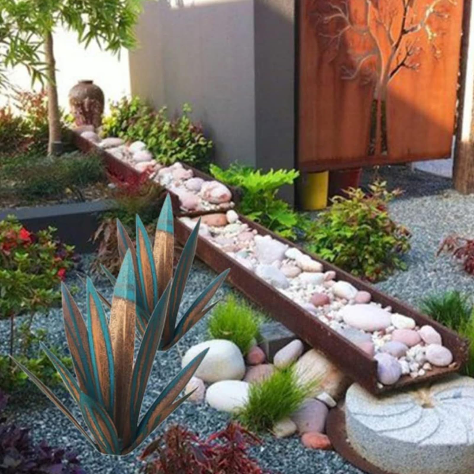 Grande Scultura di Pianta di Agave in Metallo per Prato, Giardino E Patio – Arte Unica per Esterni 4,65cm