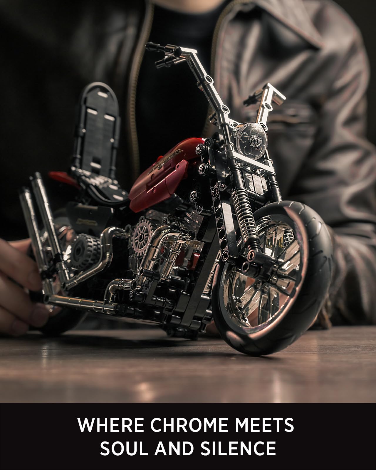 Nifeliz Chopper Motorcycle Building Set for Adults, Classic Vintage Motorbike Model Toy for Display, Collectible Gift for Motorcycle Fans (NF10308, 572 PCS)