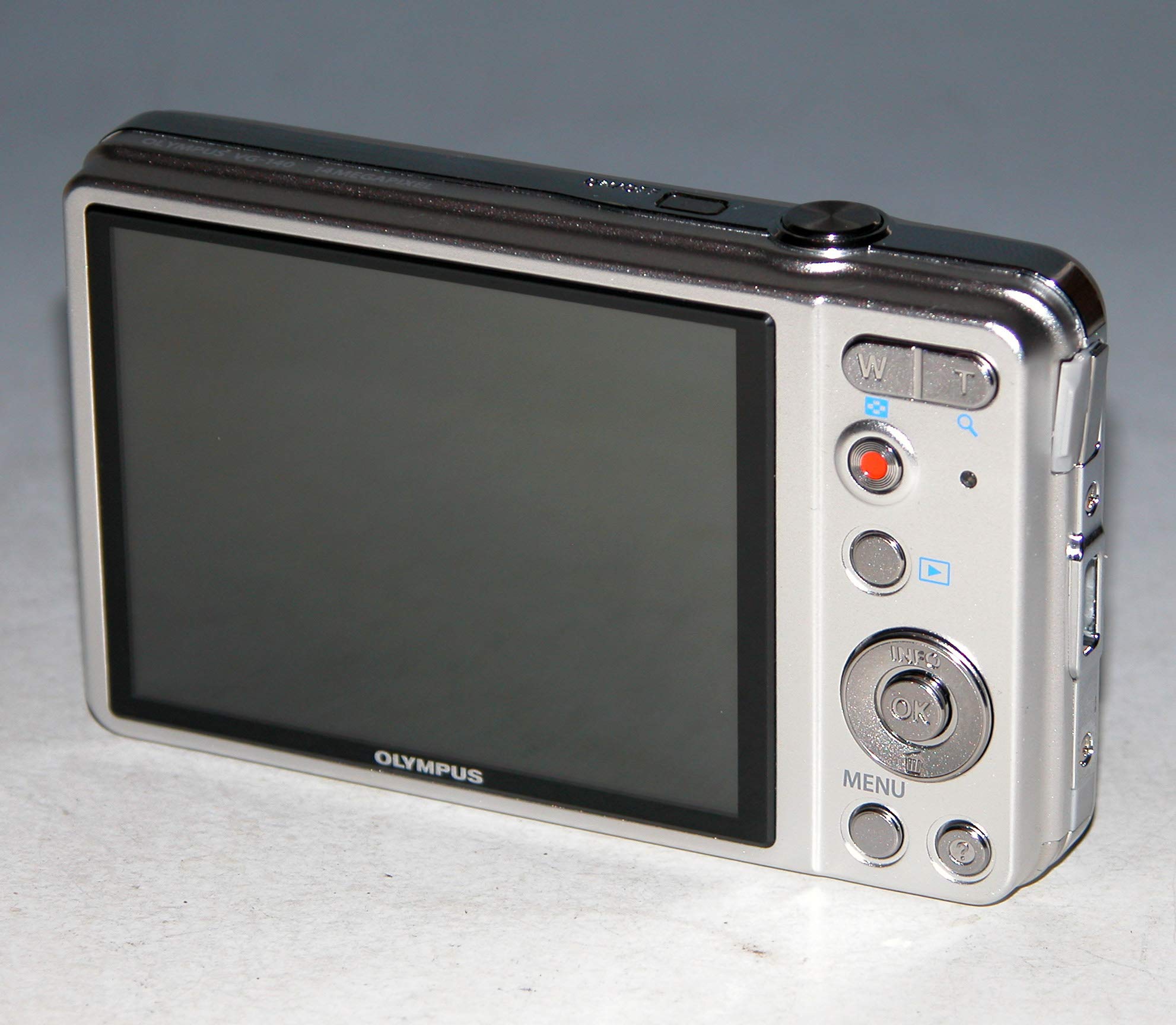 Amazon.com: Olympus Cámara digital VG-140, 14 megapíxeles, sensor