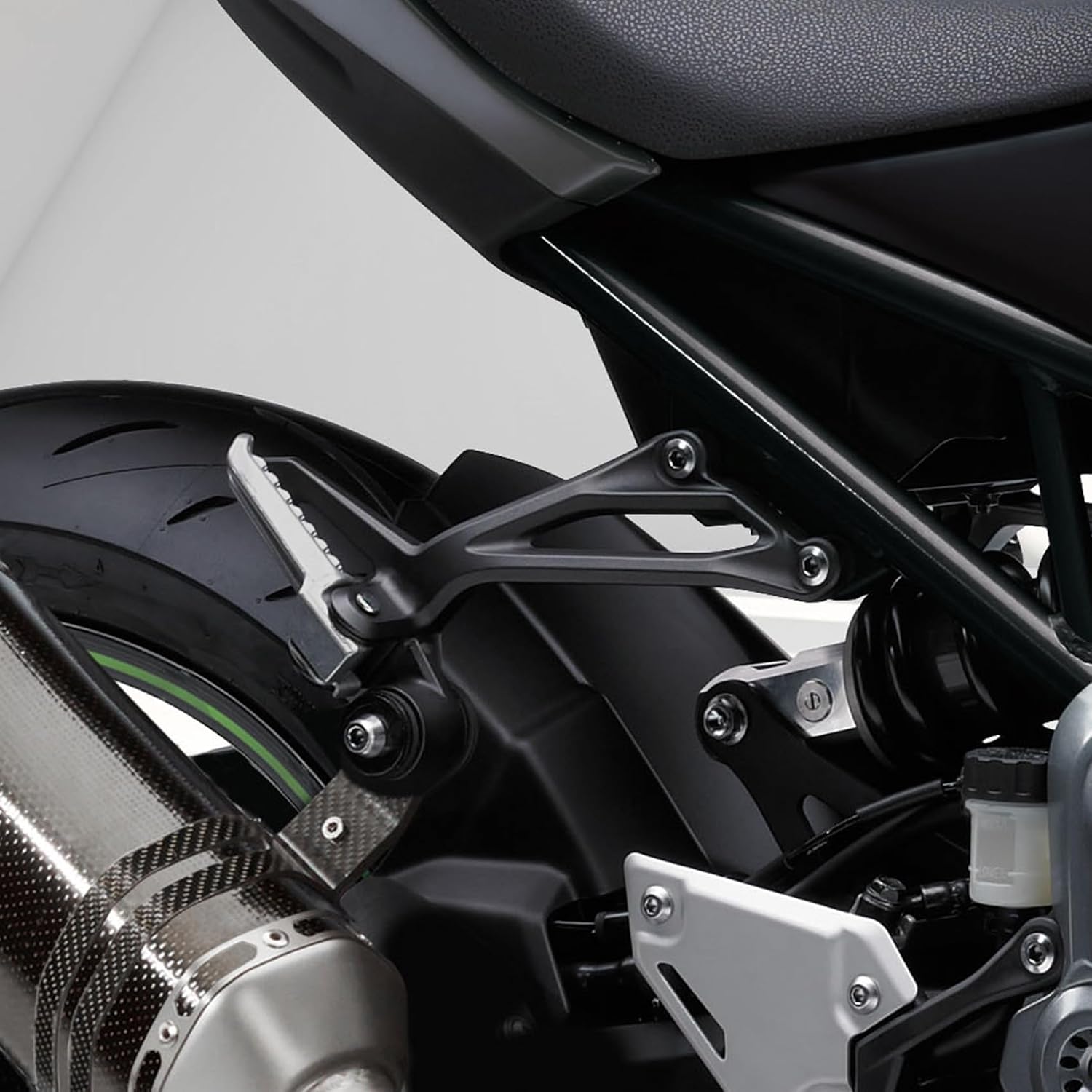 TCT-MOTORPARTS Rear Passenger Footrests Footpegs Brackets Fits for Kawasaki Z900 2017-2025