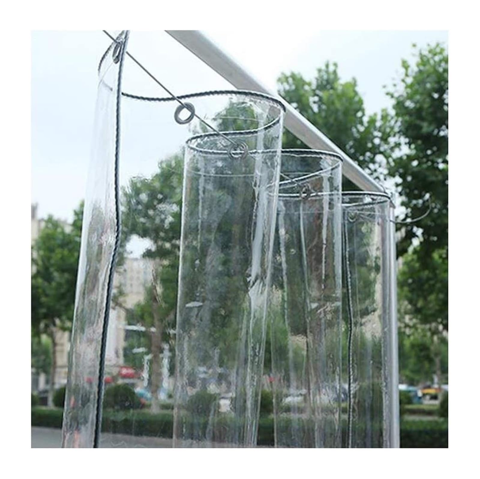 Bâche en PVC transparente extérieure pour protéger vos meubles de jardin du vent