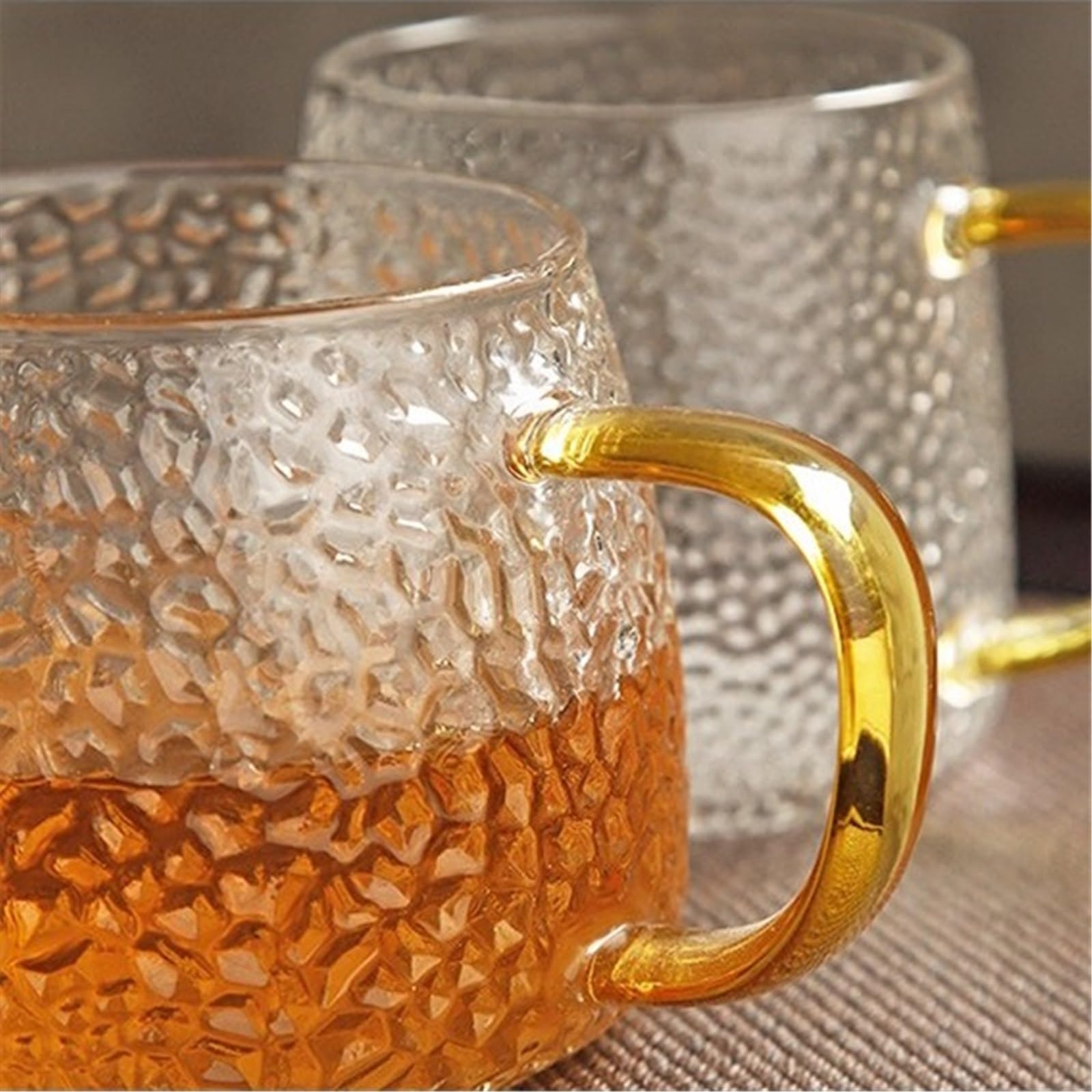Kaffeetassen aus gehämmertem Glas, 13,5 oz klare strukturierte Glasbecher mit Henkel for Zuhause, Büro und Cafés