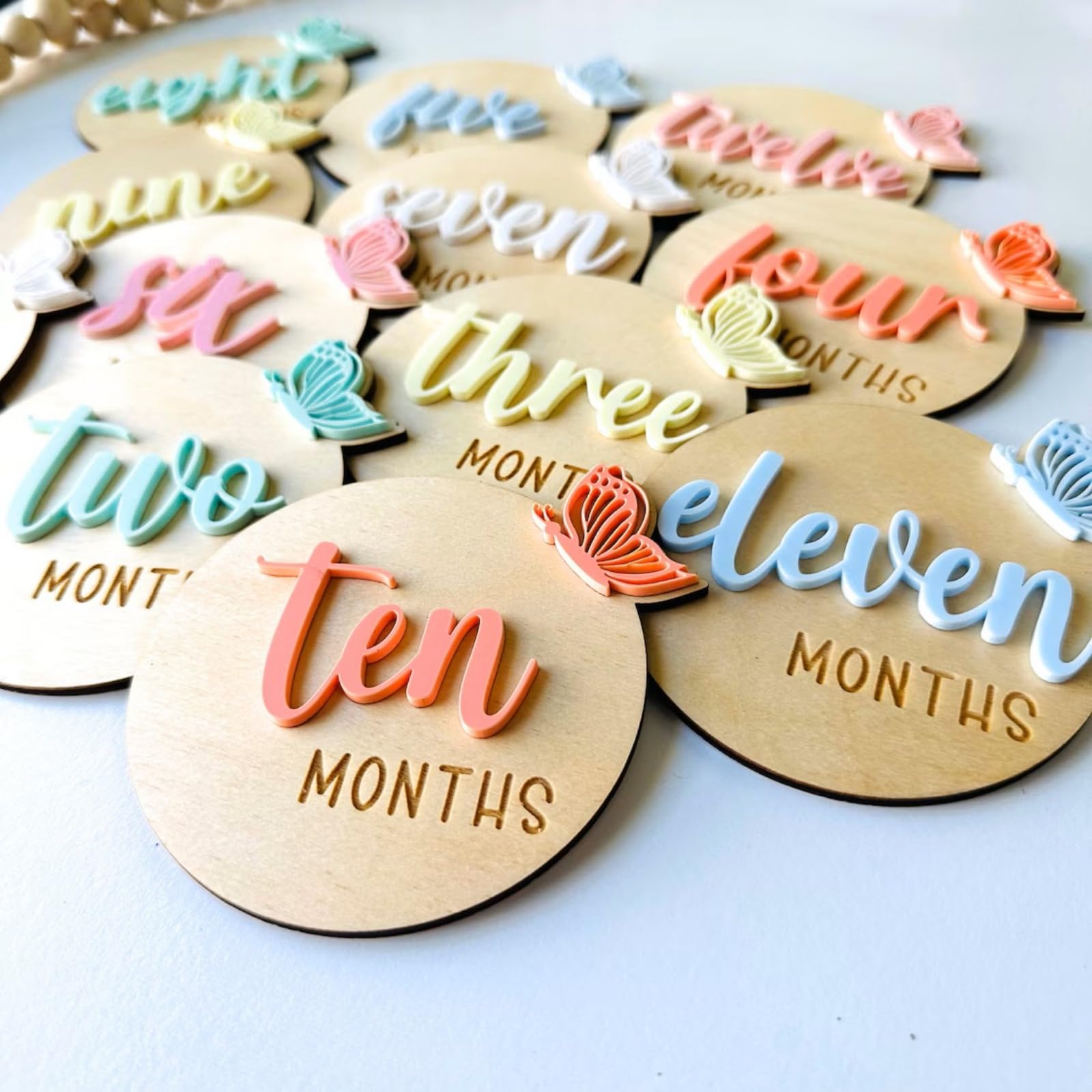 Spersonalizowany motyl 3D imię znak do szpitala niestandardowy drewniany znak ogłoszenia imienia dziecka zdjęcie rekwizyt baby shower przedszkole prezent dla dziewczynki / chłopca ujawnienie imienia 2