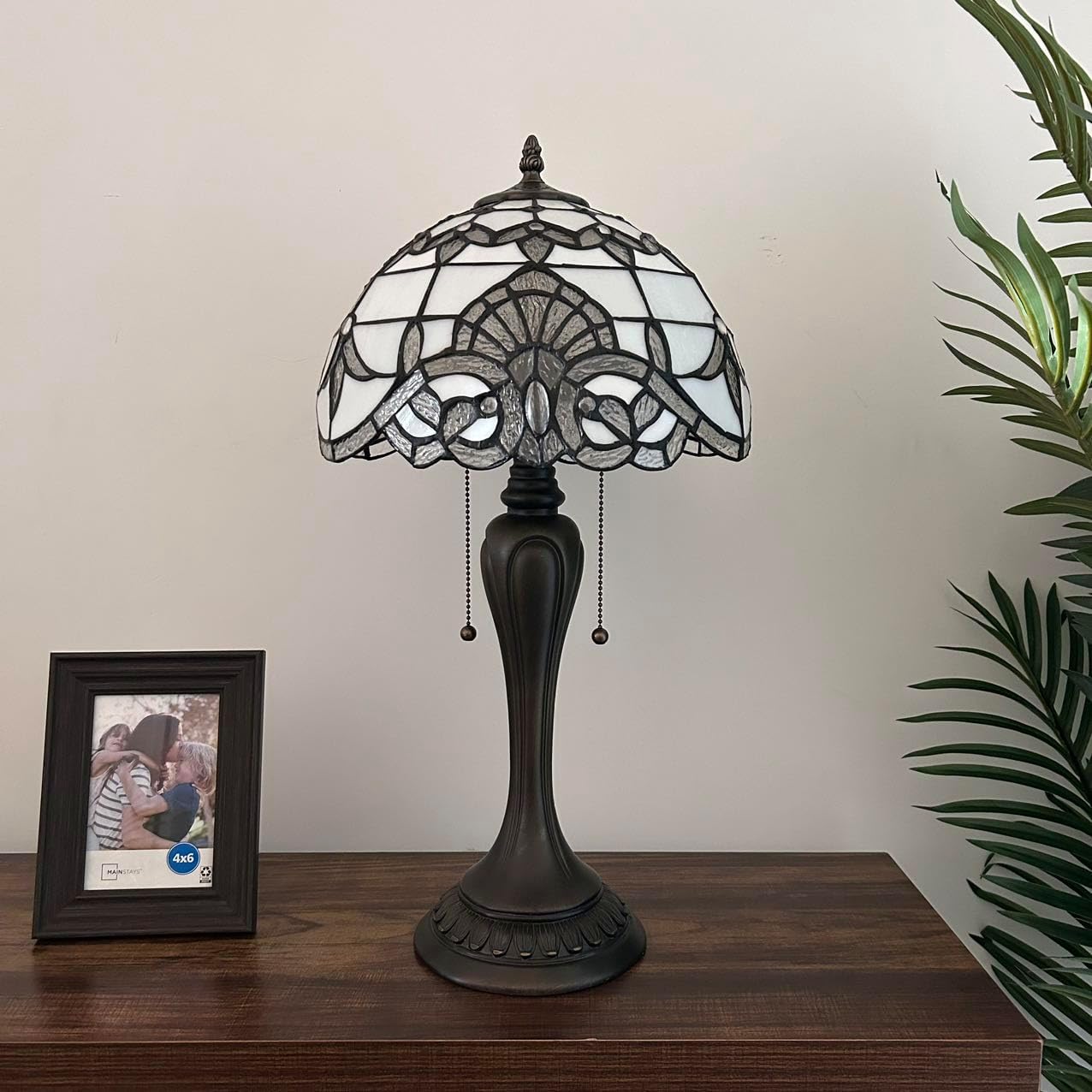 White Stained Glass Table Lamp Baroque Style Bedroom LED Bulbs Included for Living Room Bedroom Bedside 12" W*12" D*22" H