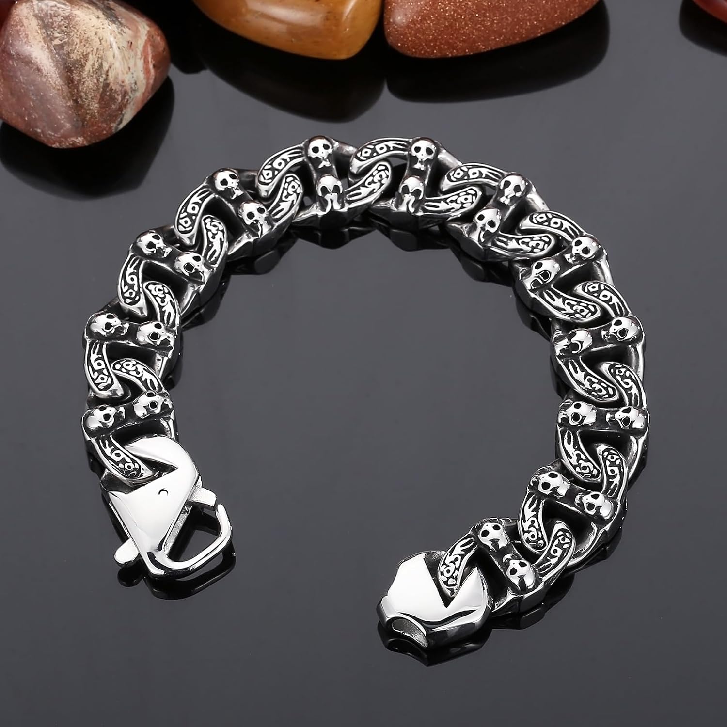 Men's Gothic Skull Lion Chain Bracelet - Stainless Steel Biker Bracelet for Men and Women with Flannel Pouch, Punk Jewelry, Gift for Him, Ideal for Father's Day