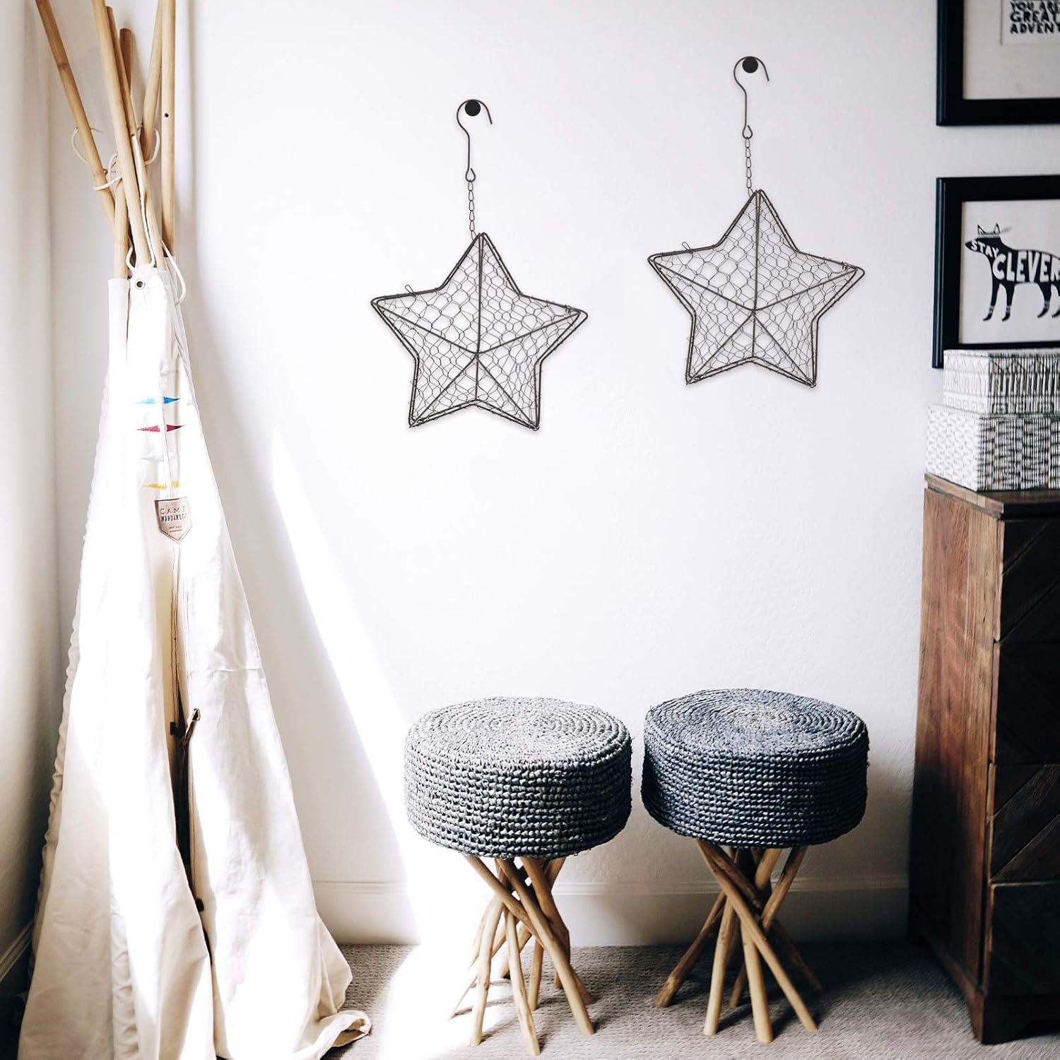 GANAZONO Star Shape Succulent Hanging Basket Iron Hanging Planter Wall Hanging Flowerpot for Home Decor Office Garden Indoor Outdoor Display 10.62 X 10.23 X 2.55 in 1 Pack image 5