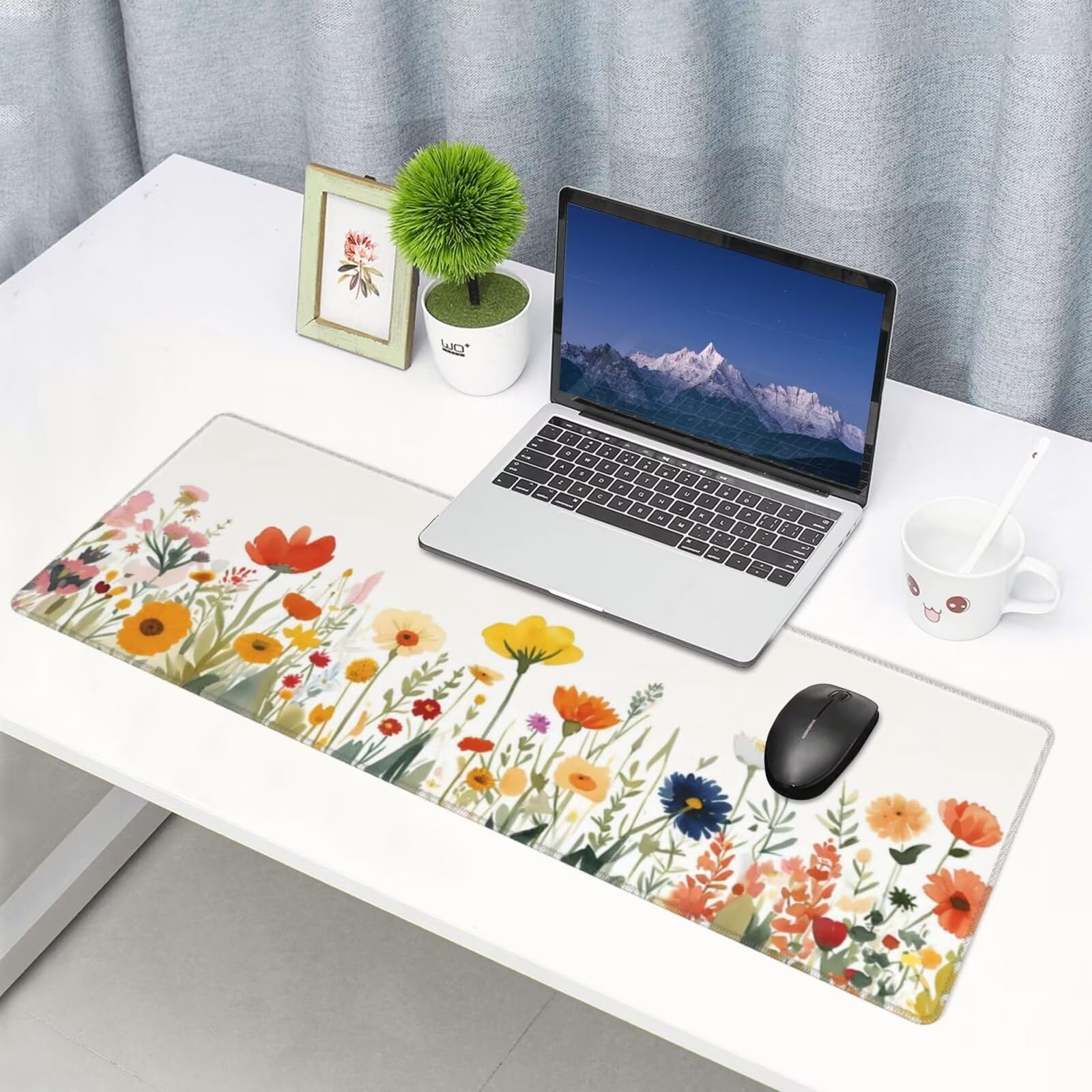 Tappetino Mouse, Tappetino Mouse Gaming Grande XXL 1500x800x3mm Tappetino Scrivania Mouse Pad, Base in Gomma Antiscivolo, Bordi Cuciti,Lavabile, Mousepad per Ufficio e Gaming (Wildflower Field) R-715