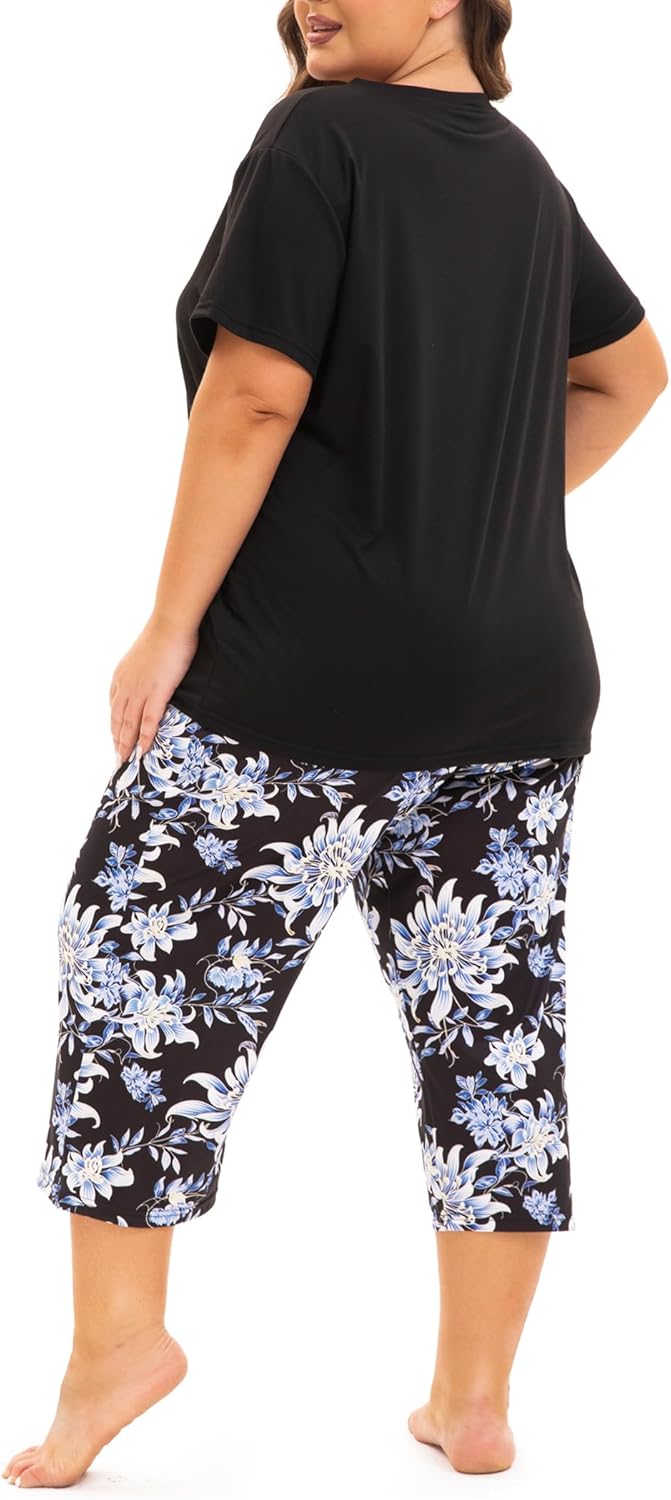 Plus Size Pajamas for Women Set, Womens Plus Size Short Sleeve V Neck Capri Pants Pajama Sets with Pockets - Image 3