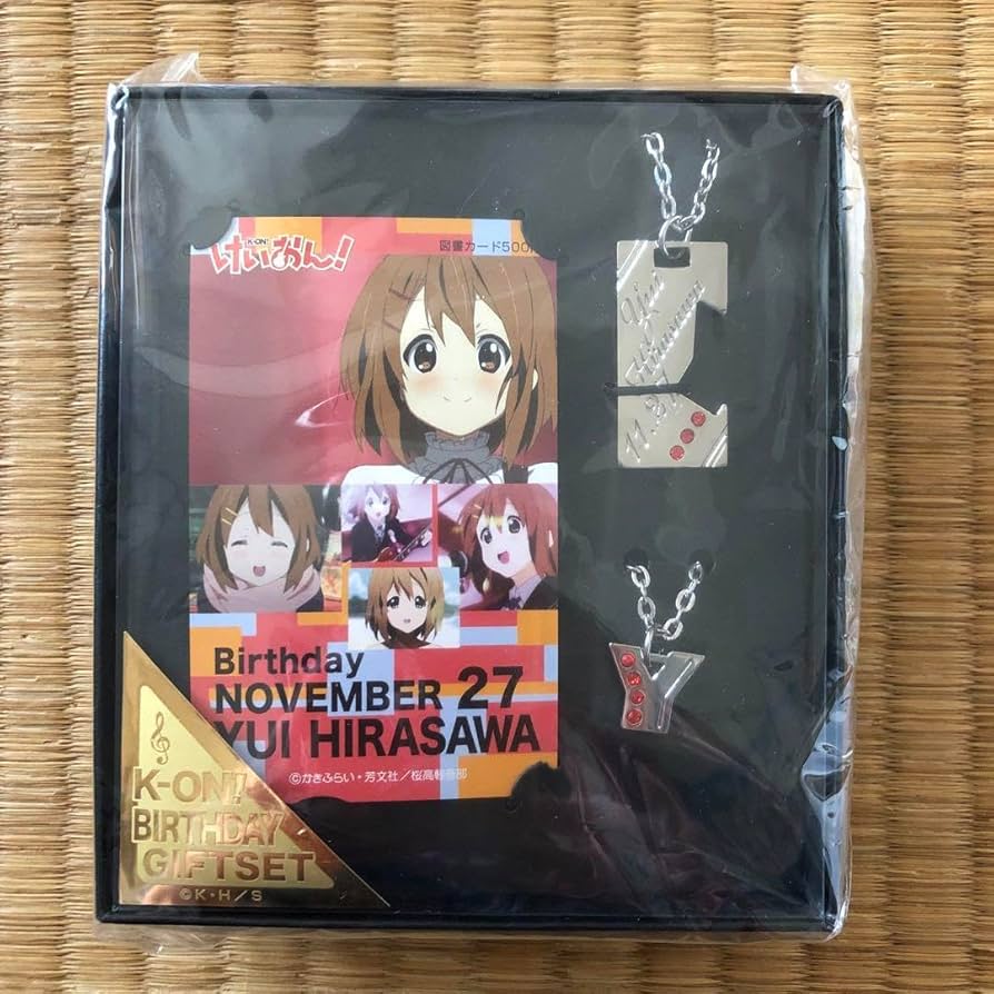 けいおん　平沢唯 バースデーグッズセット　バースデーカード Amazon.co.jp: けいおん！ 平沢唯 バースデーギフトセット