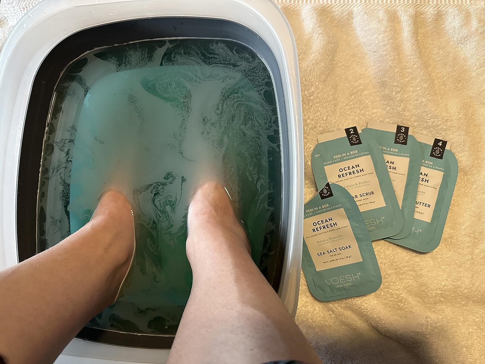 VOESH Pedi in a Box 4 Step Ocean Refresh - 3 Pack, At-Home Pedicure Treatment, Spa Pedicure, Foot Spa, Foot Soak, Foot Scrub, DIY Pedi, Pedicure Set