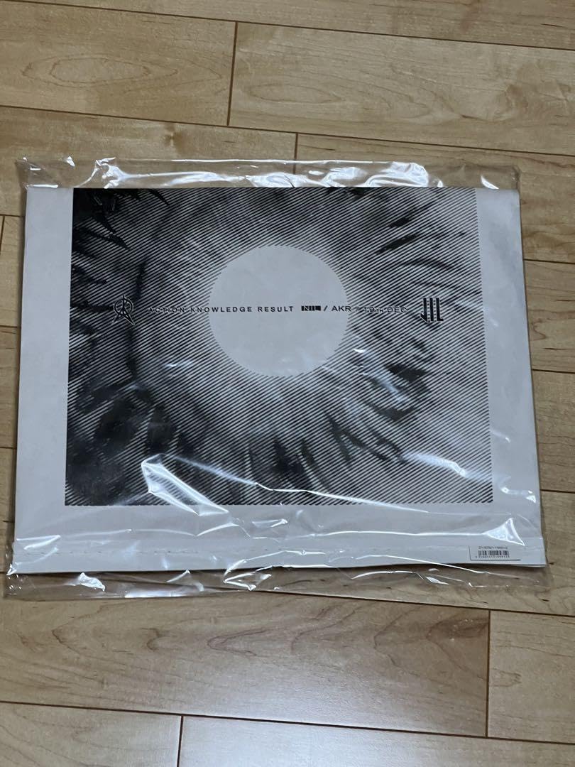 Amazon.co.jp: UVERworld 彰さん プロデュース コラボTセット シャツ