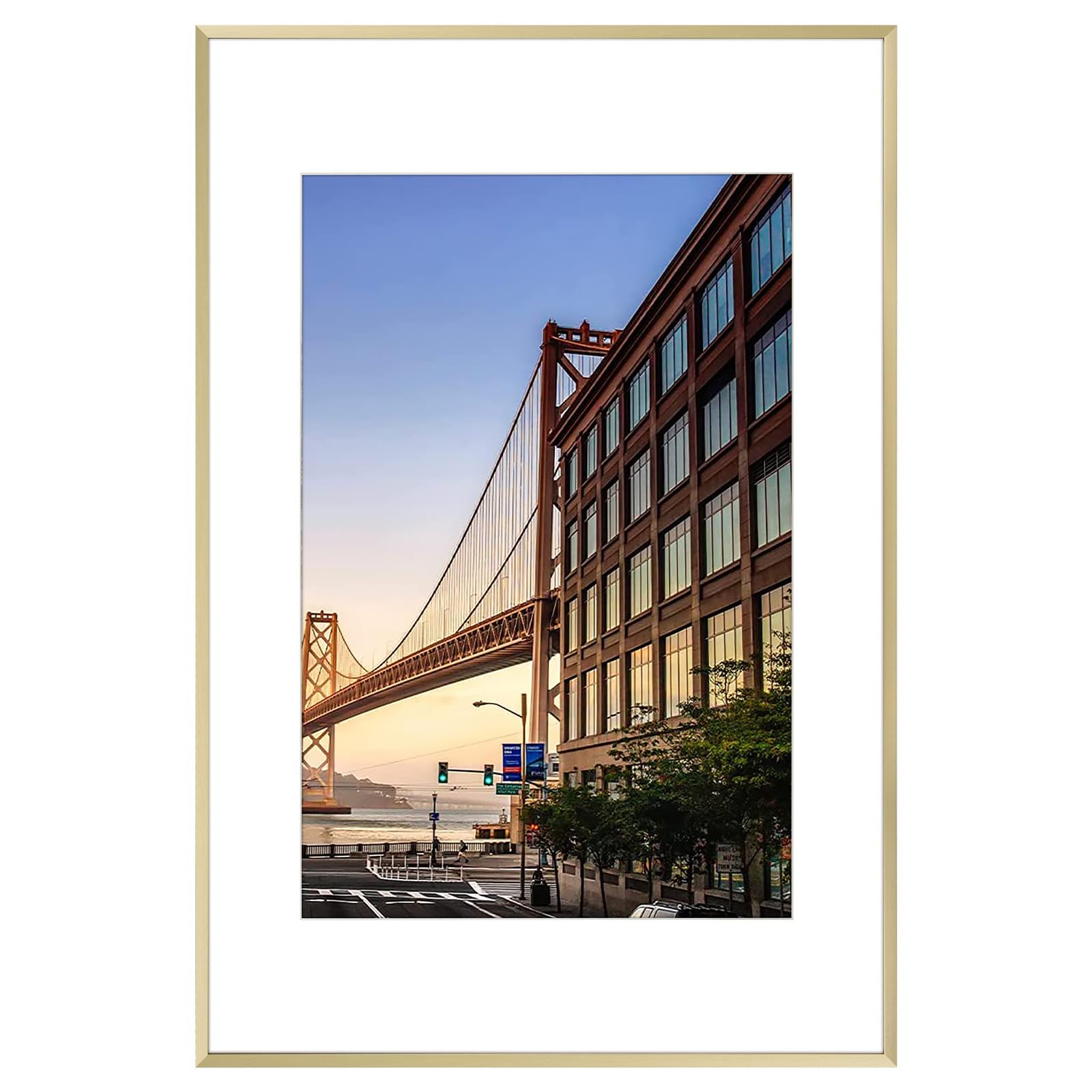 Frametory, Aluminium-Bilderrahmen, 40,6 x 61 cm, goldfarbener Rahmen mit herausnehmbarer Matte für 30,5 x 45,7 cm große Fotos, 61 x 40,6 cm, robuster Metallrahmen mit Echtglas, Sägezahnaufhänger für