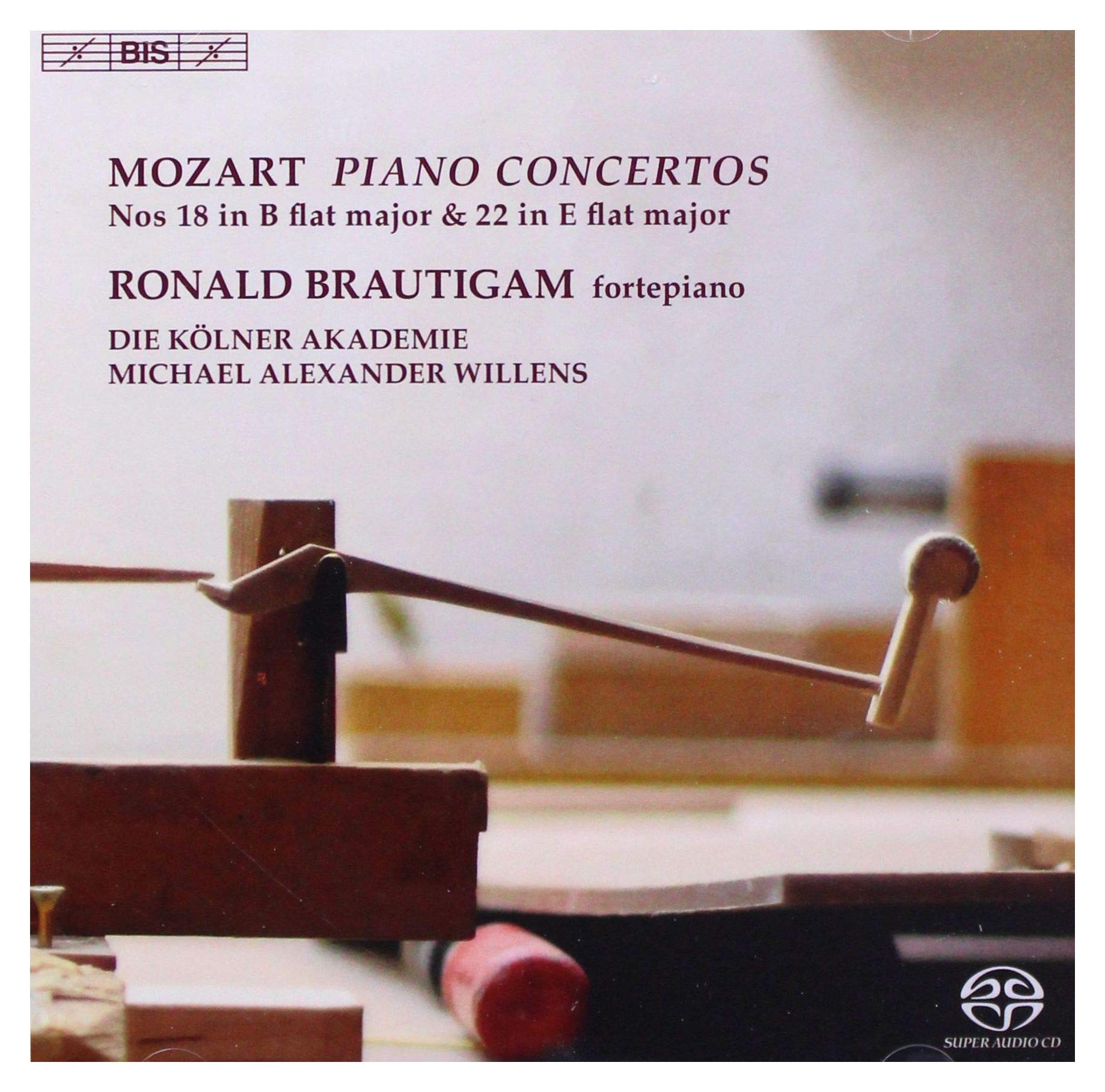 Mozart: Piano Concertos Nos. 18 22