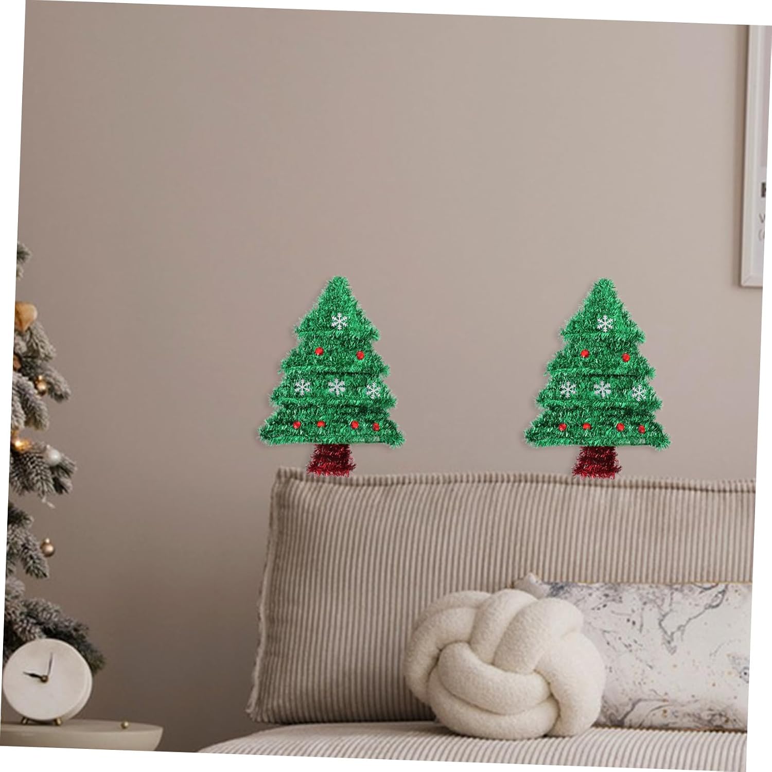 Garneck 2pcs Xmas Tree Hanging Ornaments Decorative Foil Fringed Pendant Unique Holiday Home Decor for Christmas Party and Festive Atmosphere
