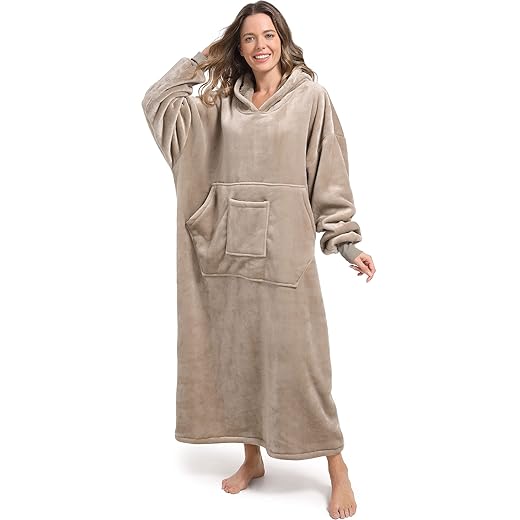 FUSSEDA Oversized Wearable Blanket Sweatshirt, Thick Warm Fleece Cozy Sherpa Hooded with Pockets and Sleeves Gift for Adult