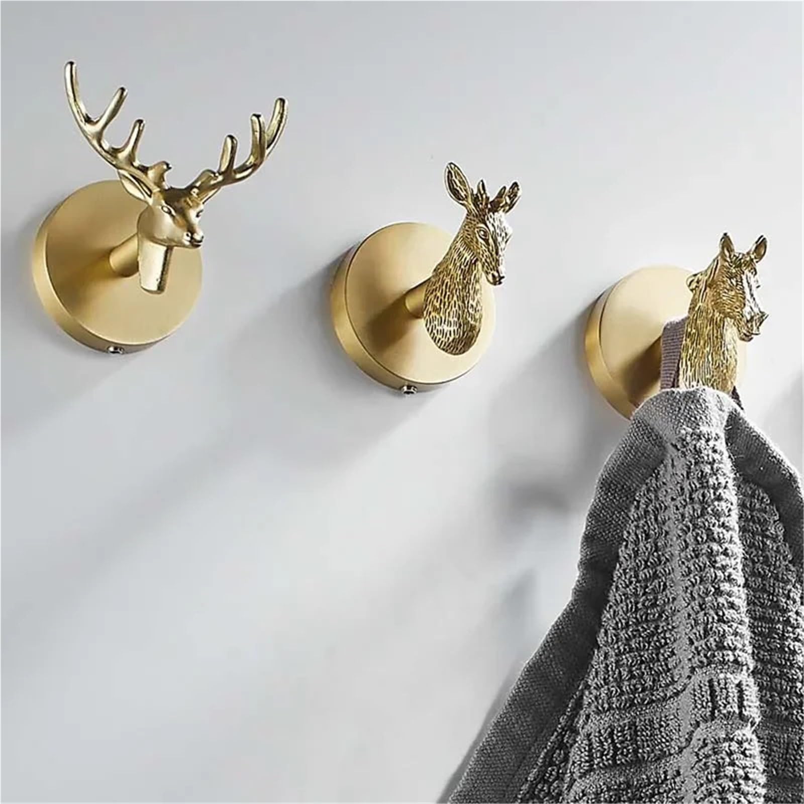 Kleiderhaken aus Messing Messing gebürstet Gold Badezimmer Tier Kleiderhaken Robe Haken Hardware Zubehör perforierte Installation(Sika deer head Hook)