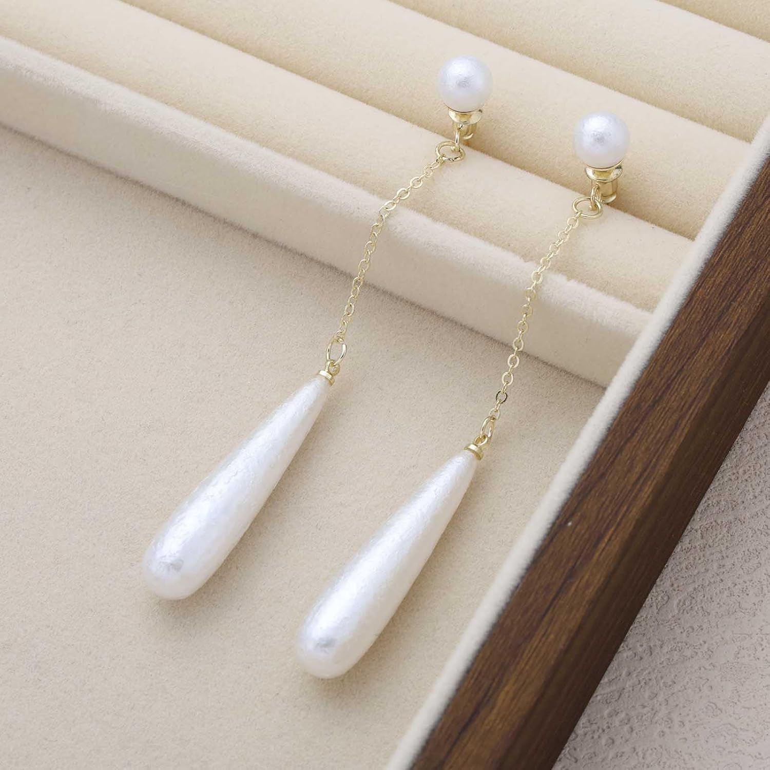Boho Long Pearl Teardrop Earrings Gold Pearls Chain Dangle Earring Pearl Ear Jacket Earrings White Pearls Stud Earring Jewelry for Women - Image 3
