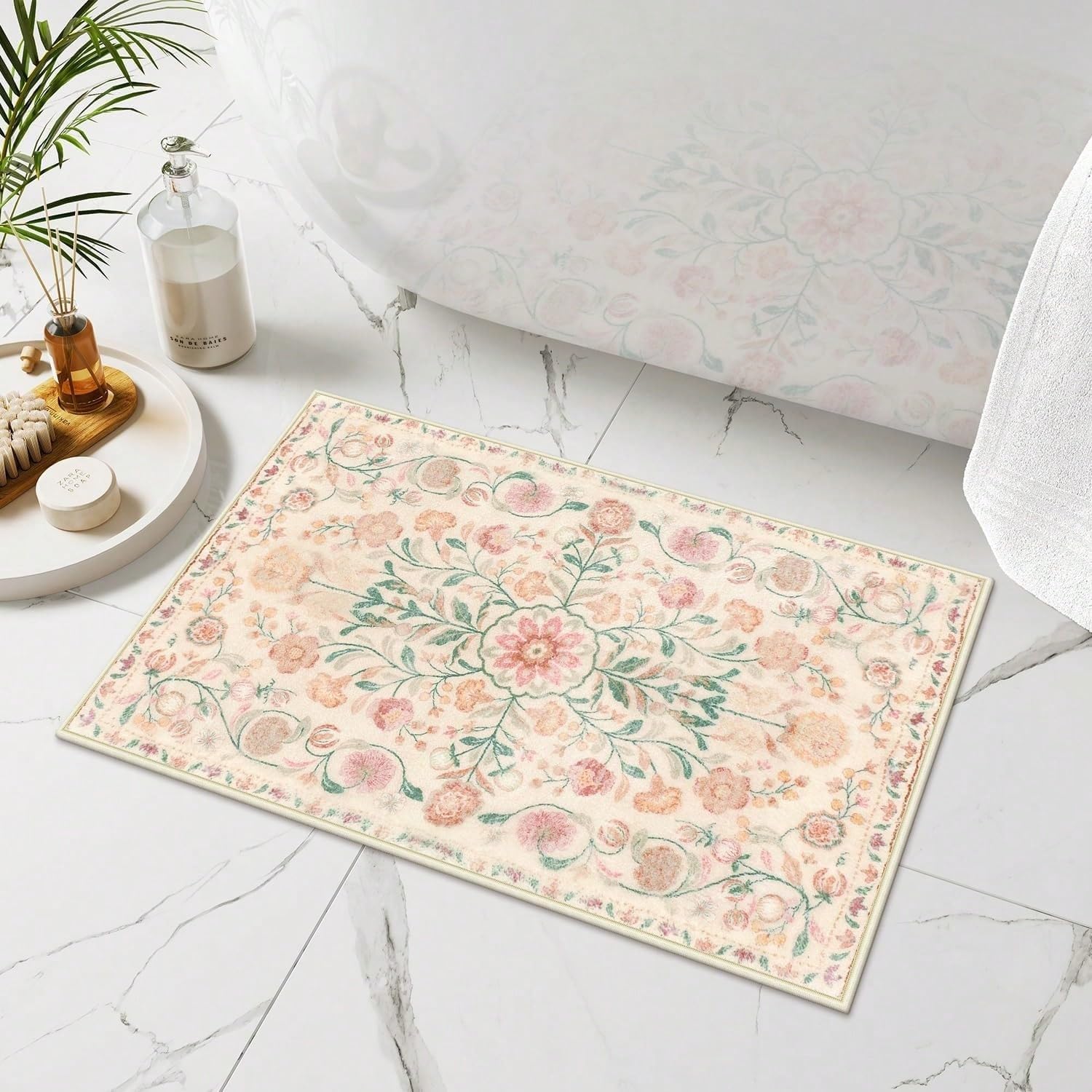 Boho-Badematte, beige, geblümt, kleine Badezimmerteppiche, rutschfest, Vintage-Bauernhaus-Blumenmuster, Badeteppiche für Badezimmer, Toilette, Waschbecken, Badewanne (90 x 150 cm/rutschfest)