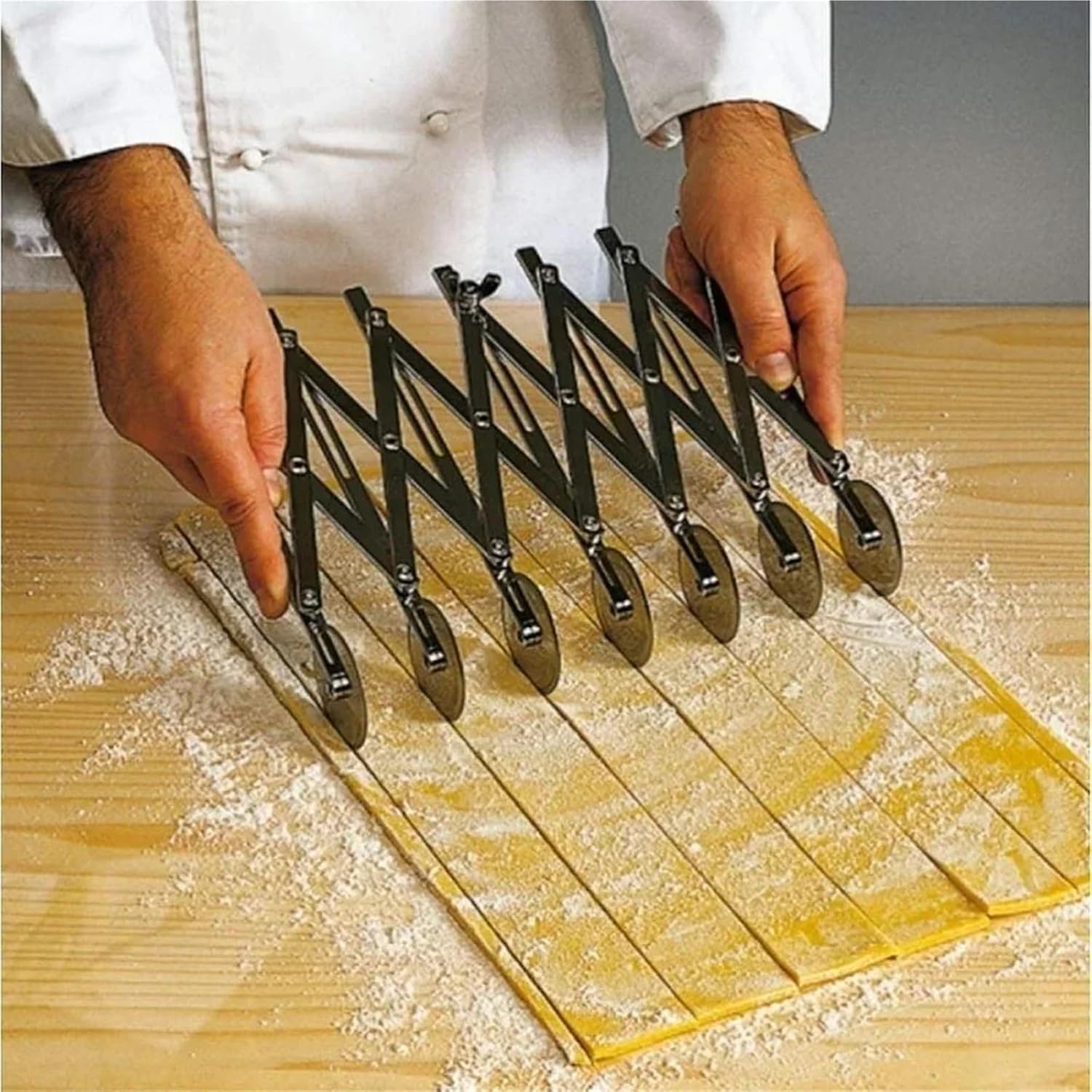 3/5/7 Wheels Cutter Dough Divider Side Pasta Knife Stainless Steel Bakeware Tools(7 Wheels)