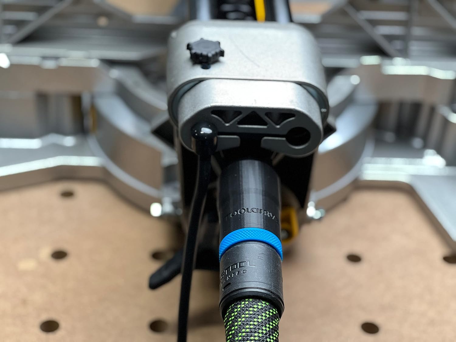 ToolCurve's Hose Adapter Compatible Festool 27mm Hose to Dewalt Miter Saw