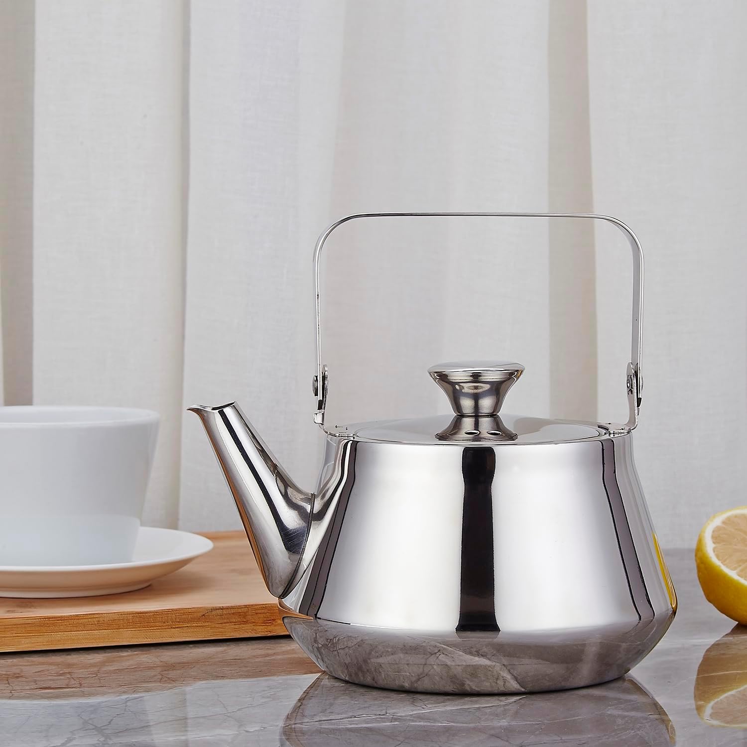 SANQIAHOME 1.3 Quart stainless steel teapot with Infuser A modern, minimalist style