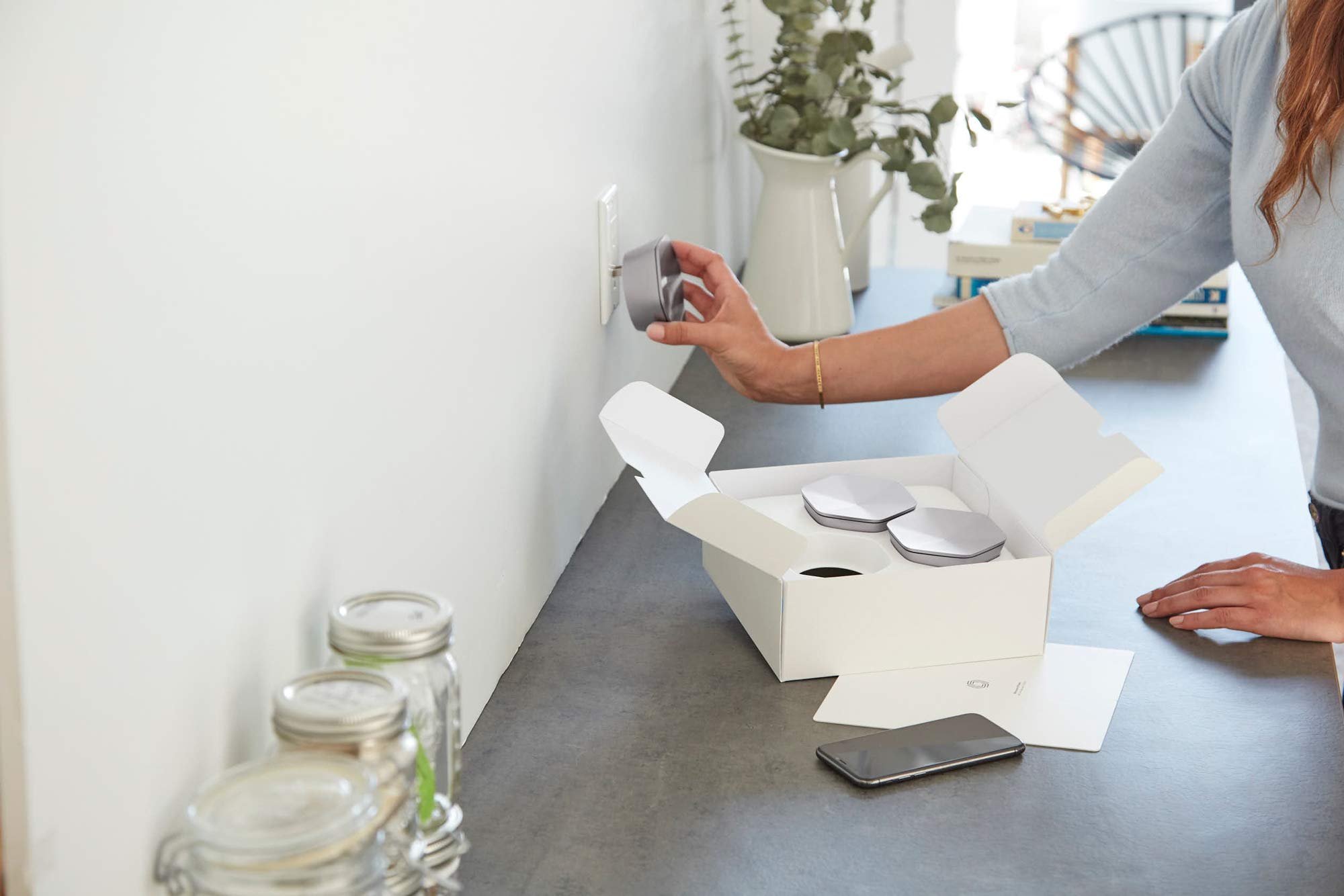 Plume SuperPod AC3000 Tri-Band Home WiFi System - 3 SuperPod Pack with  5-Year Warranty and Lifetime Membership. for 3-4 Bedroom Homes. Small and  Wall Pluggable. Adaptive Mesh Technology. : Amazon.com.au: Electronics