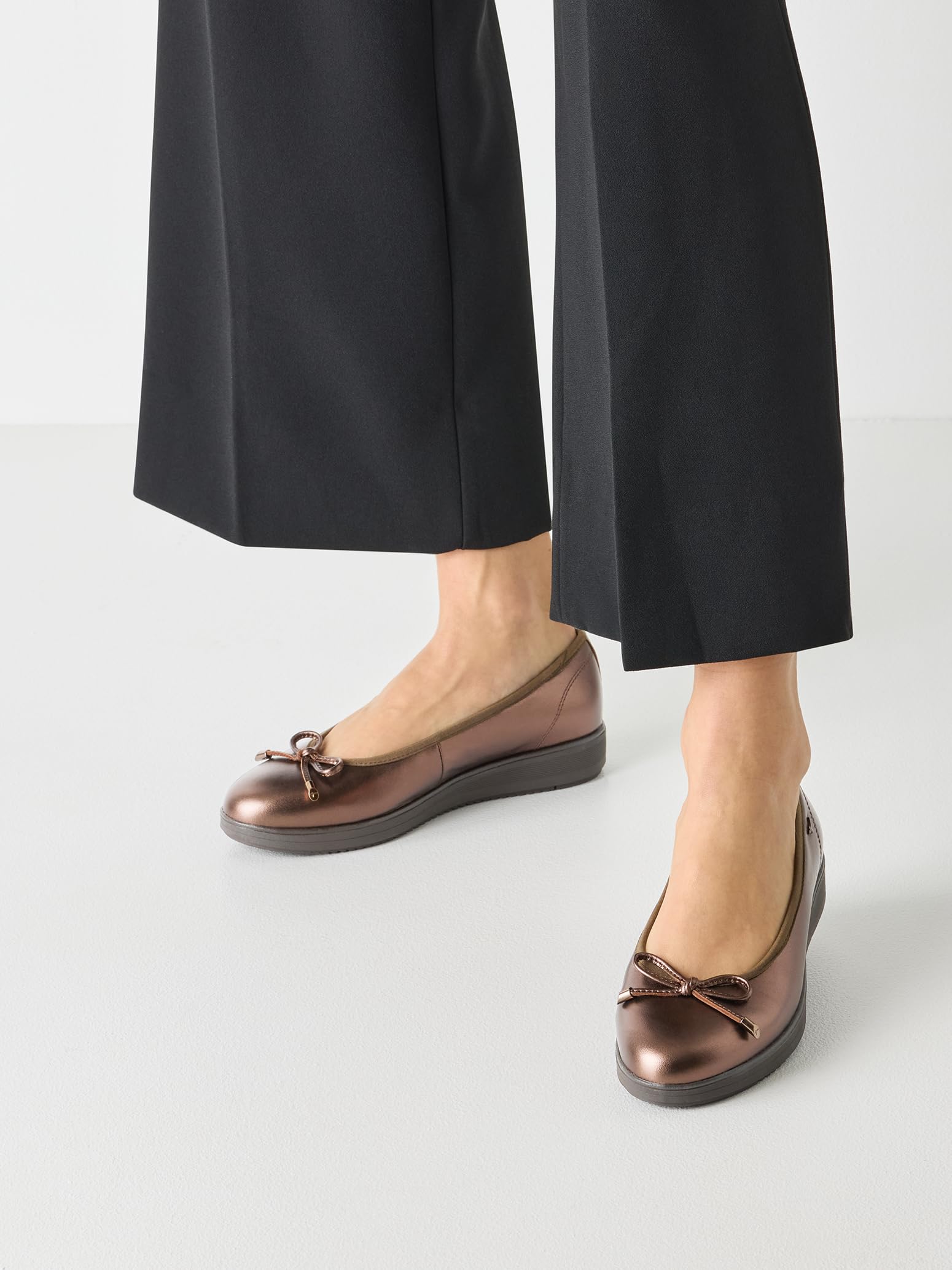 Tamaris Comfort Ballerine da Donna in Pelle con Fiocco