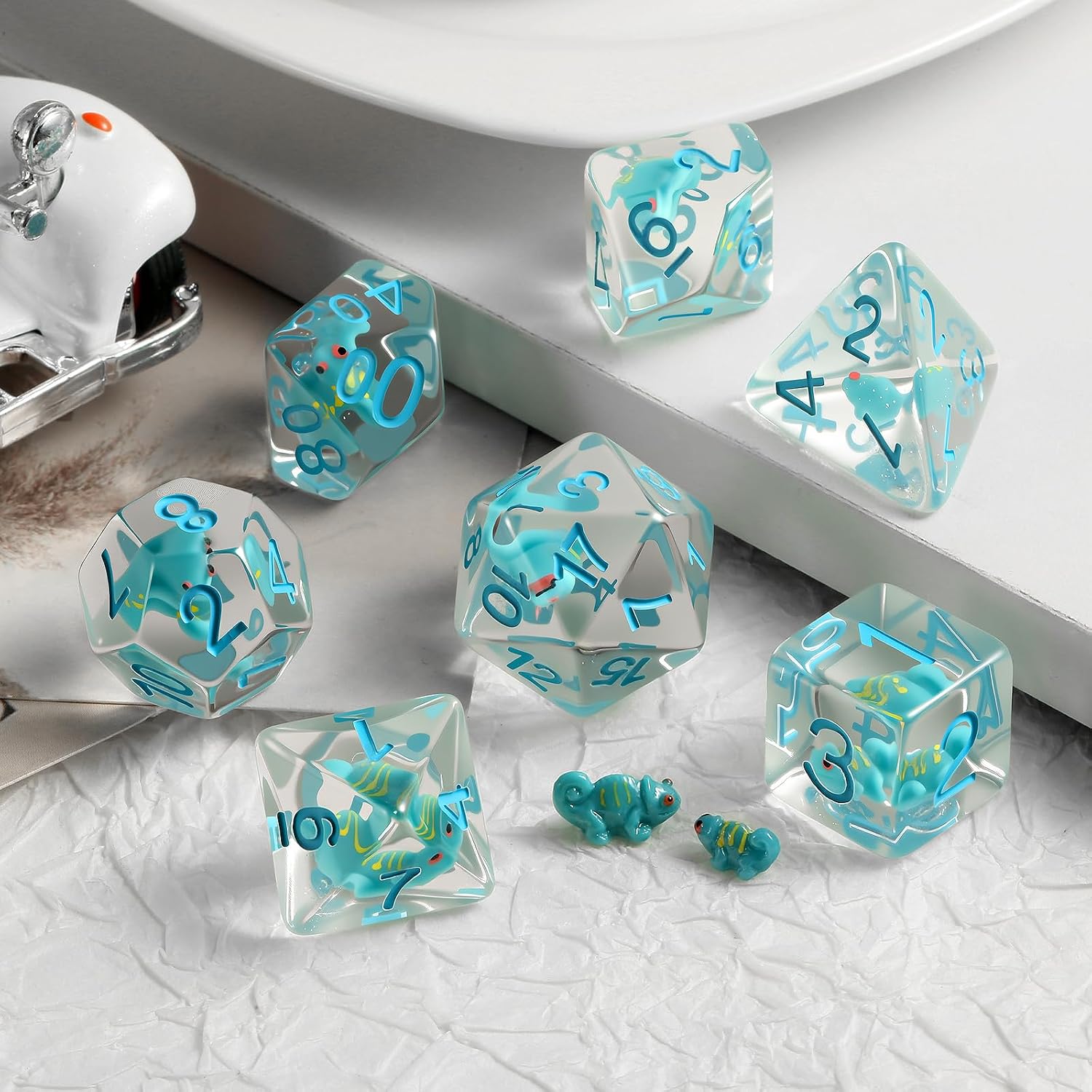 Chameleon D&D Dice Set, DNDND 7PCS Resin Dice Set with Velvet Bag for Dungeons and Dragons Role Playing Games and Tabletop Games（Chameleon