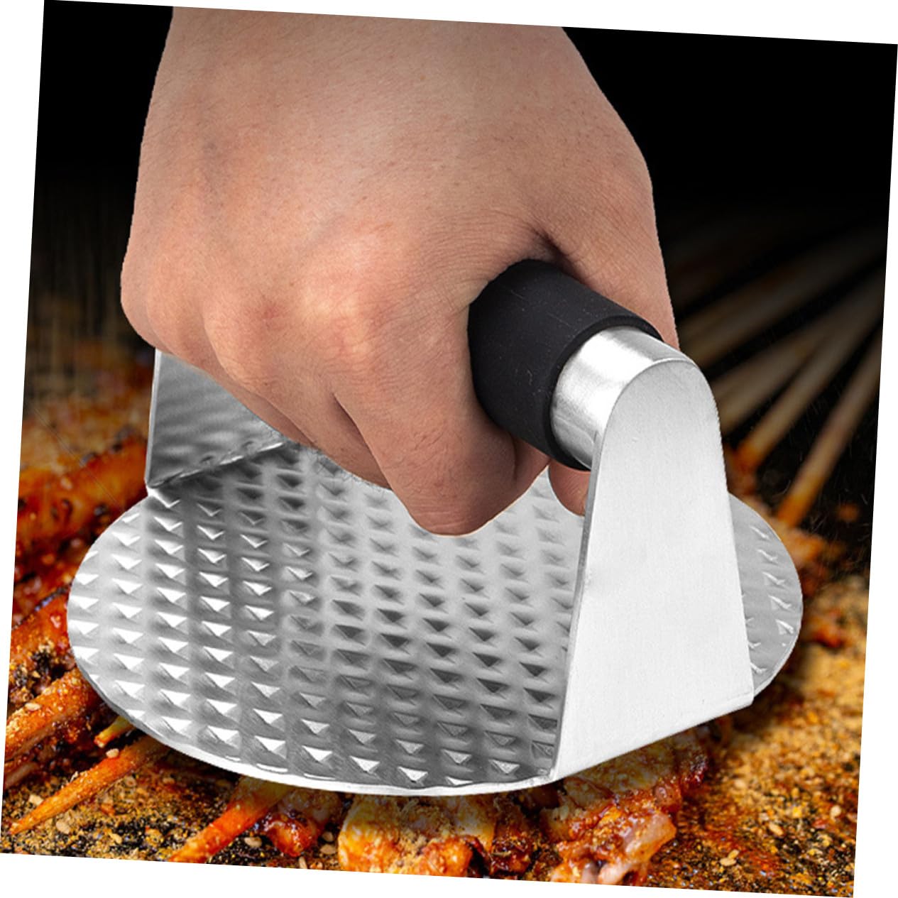Set Utensili Barbecue in Acciaio Inox con Pressa per Carne | Impugnatura in Pp, Robusto e Non Facile da Deformare, per Cucina e Preparazione Burger