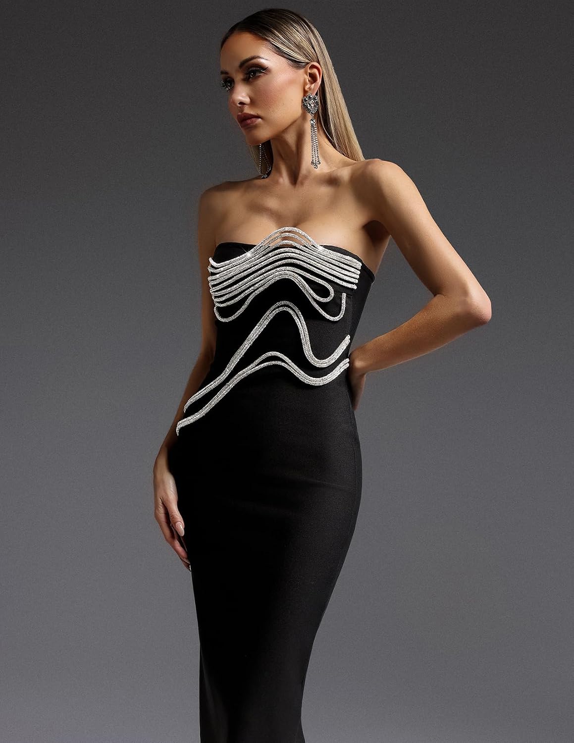 BELLA BARNETT Black Strapless Shining Irregular Silver Wave Chains Cocktail Dress Stylish Visual Impact Bodycon Elegant Dress