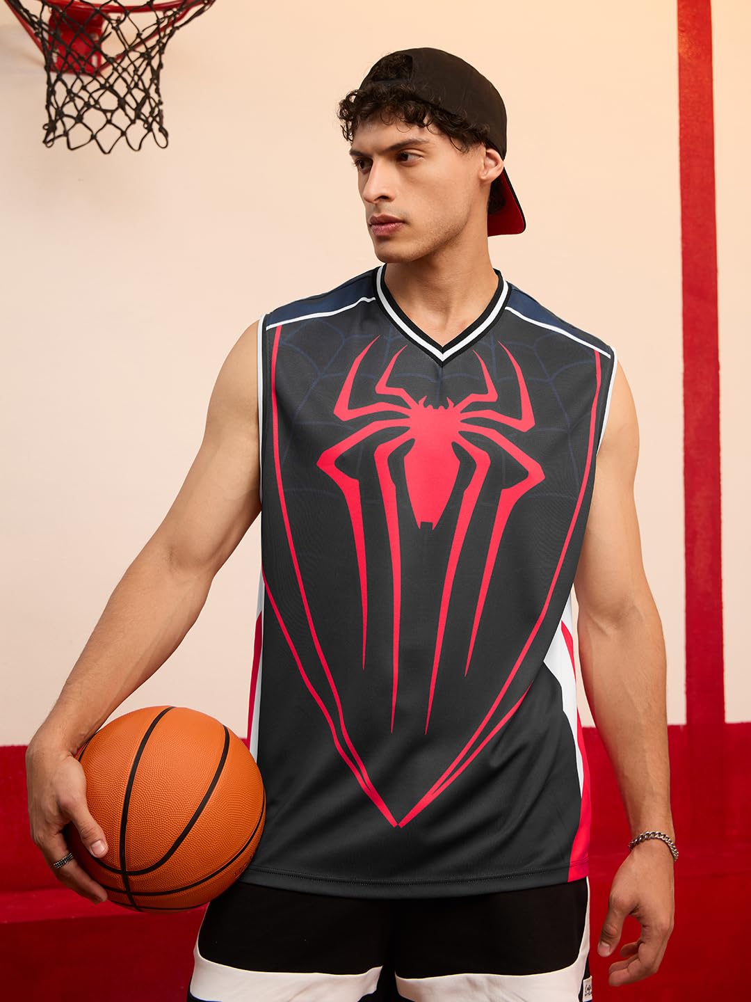 The Souled Store Marvel Herren Jungen Polyester Ärmellos V-Ausschnitt Grafikdruck Casual Einfache Streetwear